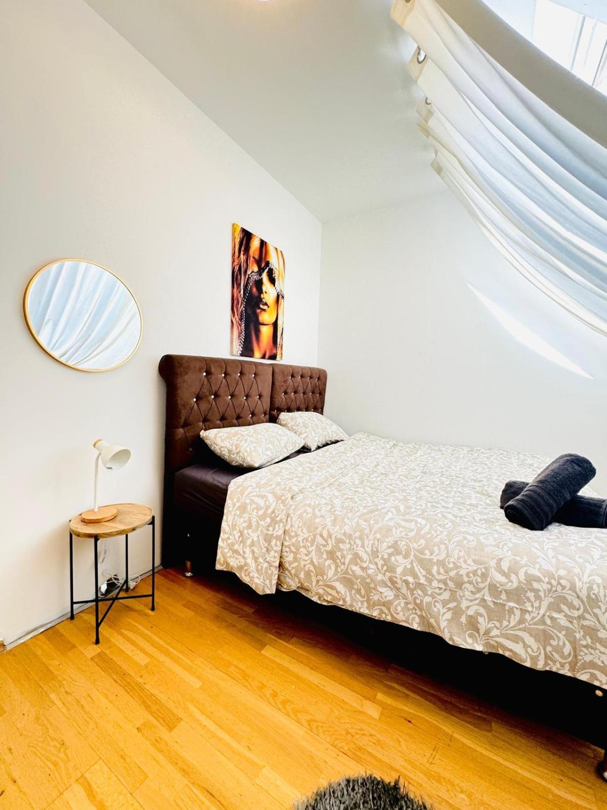 Apartment In A Shared Apt 6-min Drive To Schoenbrunn Vienna