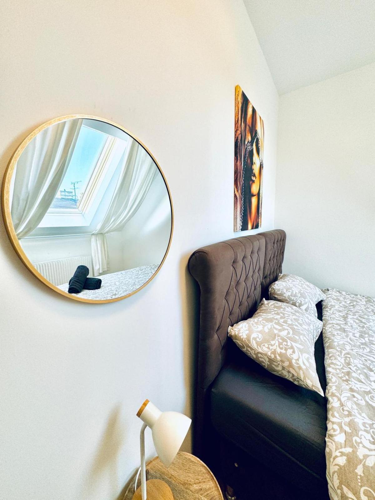 Apartment In A Shared Apt 6-min Drive To Schoenbrunn Vienna
