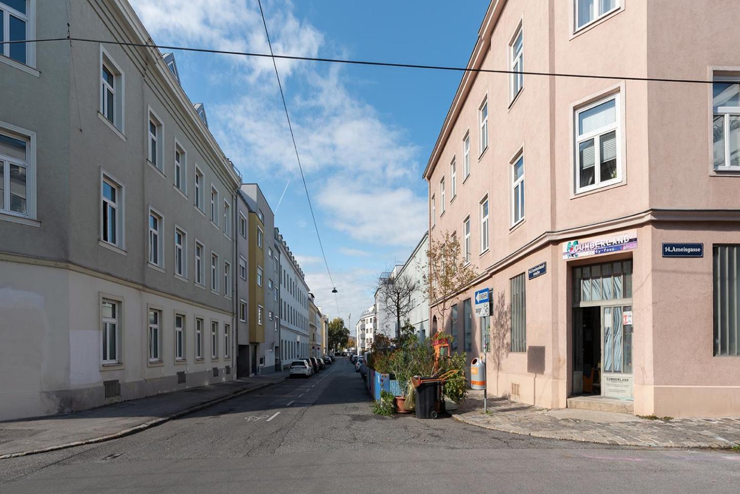 Apartment Modernes Und Neues In Ruhelage Nahe Schoenbrunn