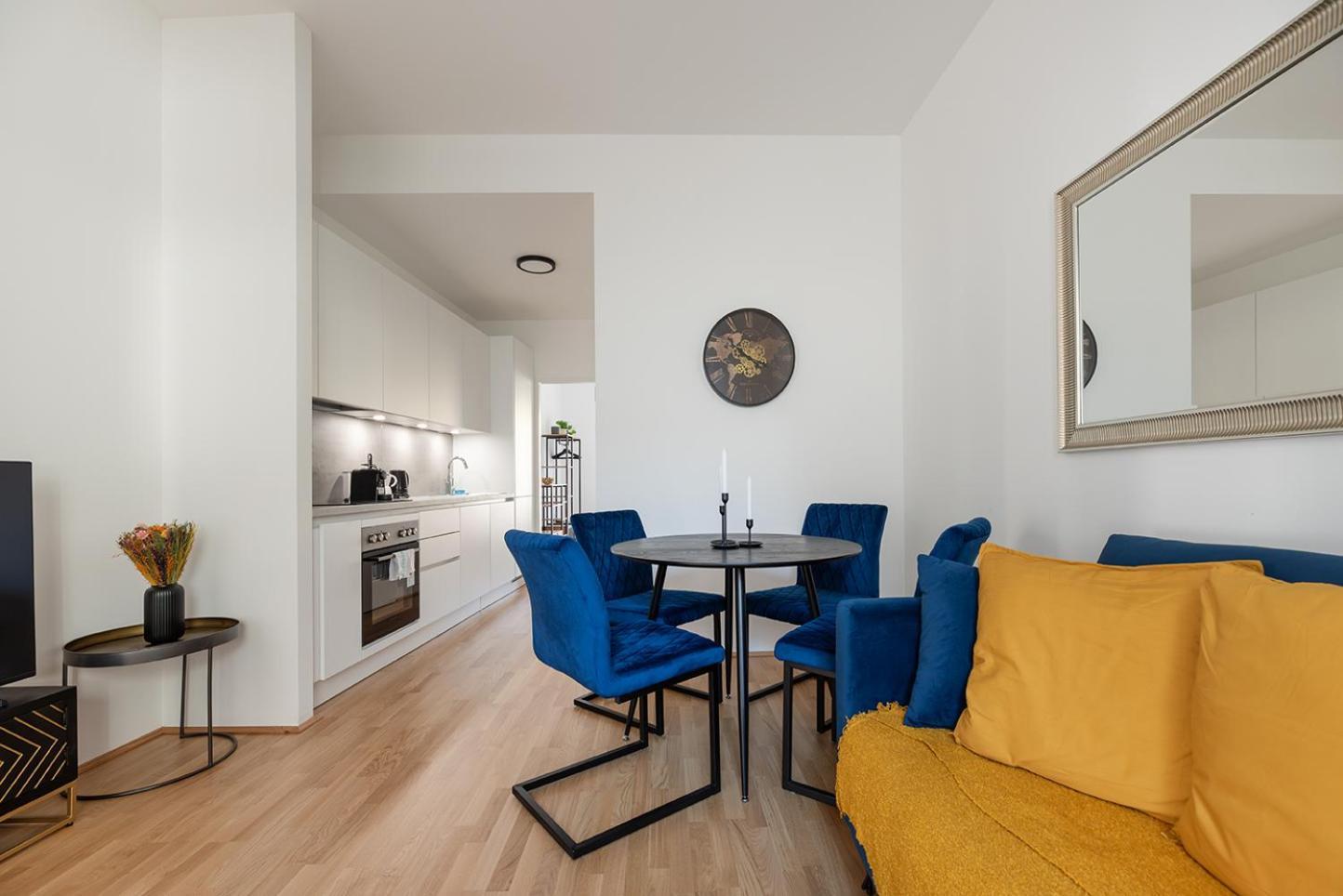 Modernes Und Neues In Ruhelage Nahe Schoenbrunn Apartment
