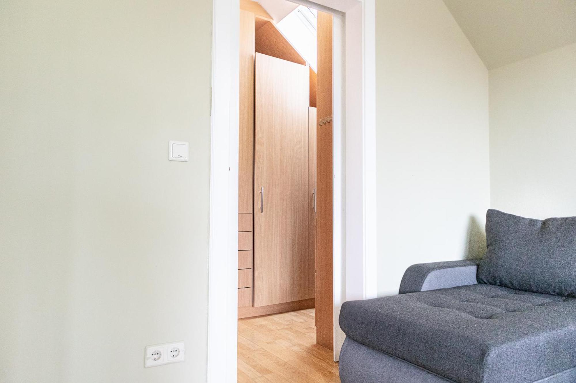 Exquisite In Shared With Garden & Parking Wien