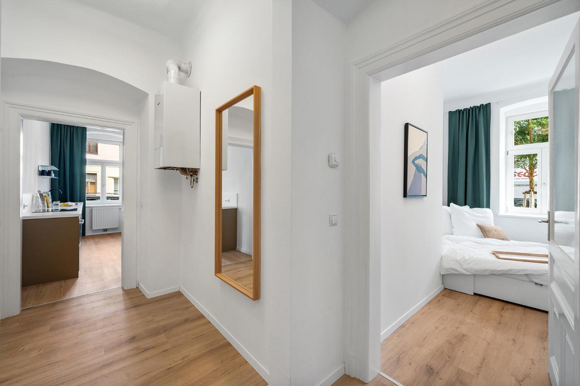 Nur 15 Minuten Ins Zentrum - Neu Renoviert Und Ruhig Gelegen Apartment