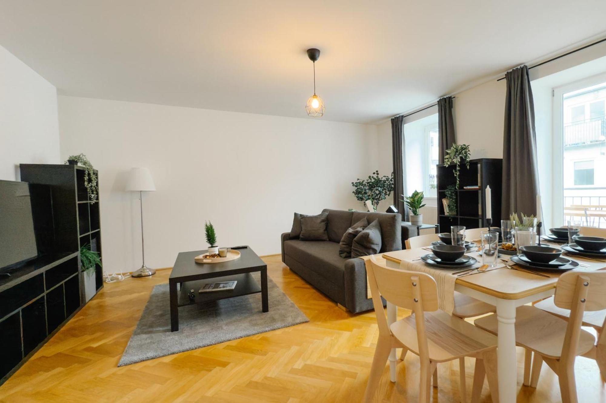 Apartment 110qm, 4 Bedrooms, Near Schoenbrunn - Axara Housing Osw 33 *