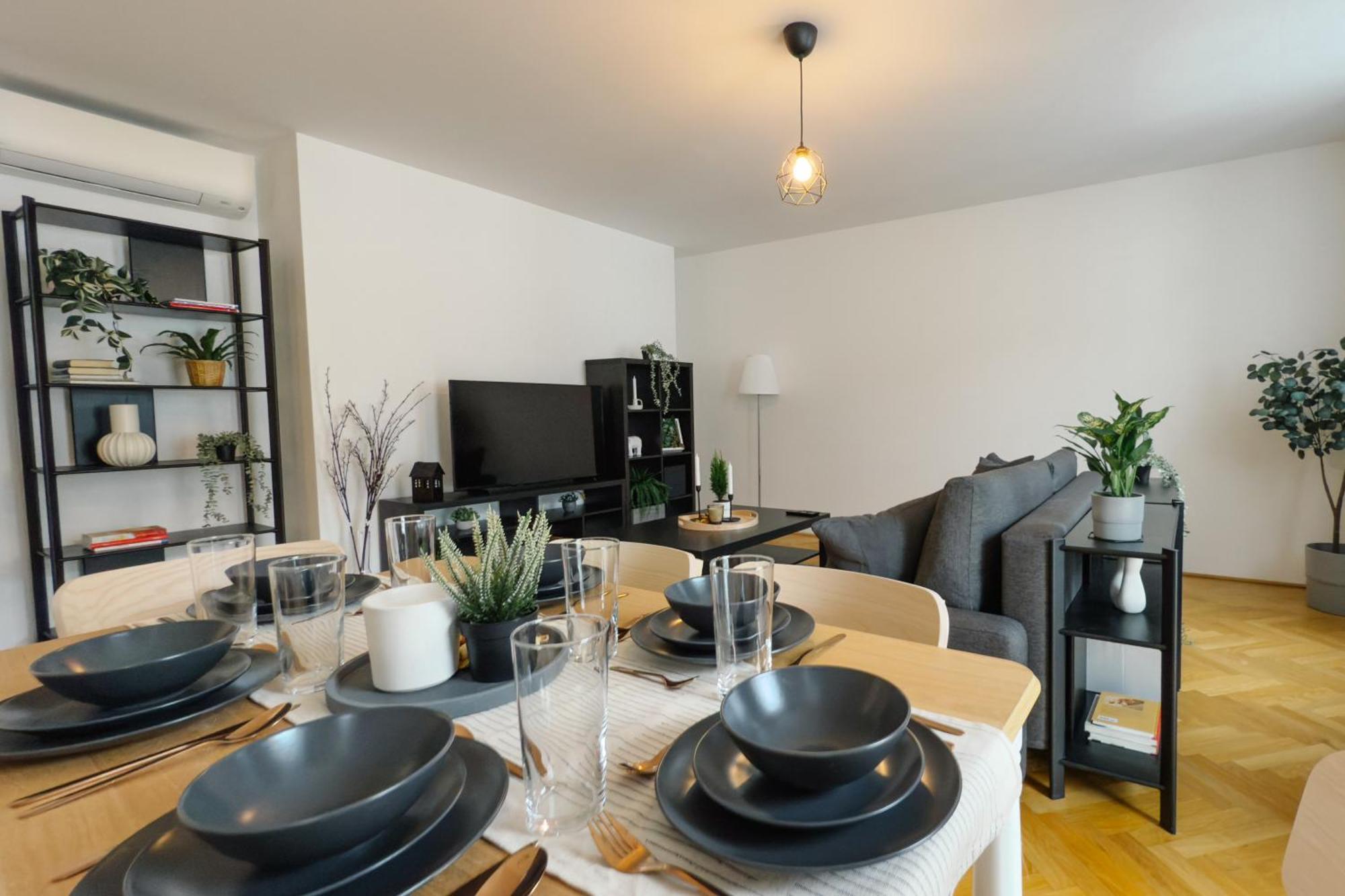 Apartment 110qm, 4 Bedrooms, Near Schoenbrunn - Axara Housing Osw 33 *