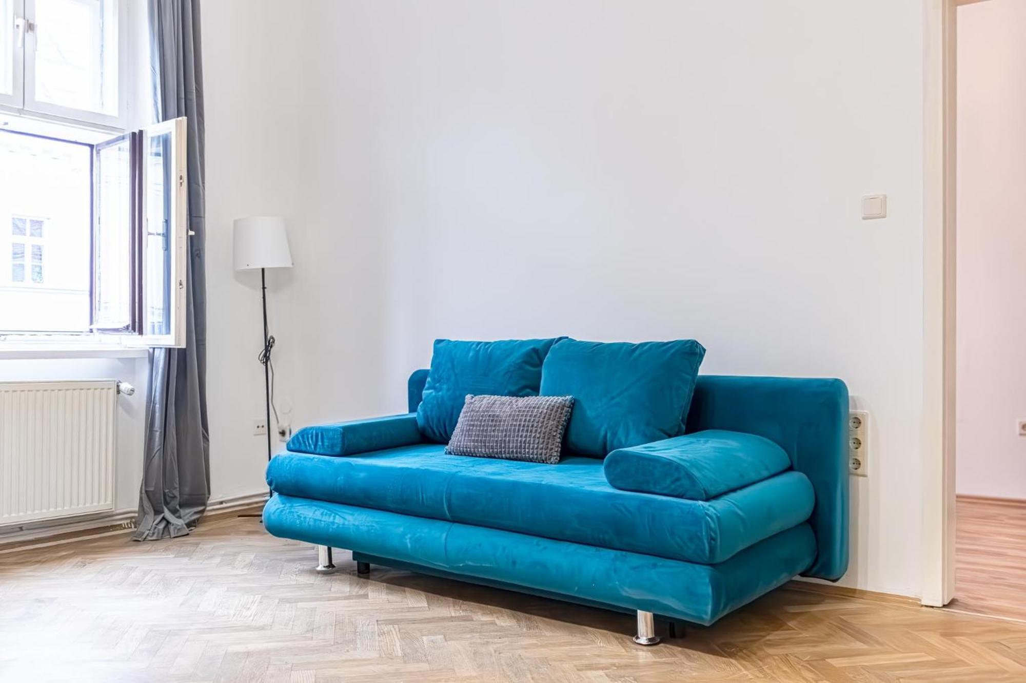 Spacious 2br -near Wiener Stadthalle Burggassewiener Well Located Apartment Vienna