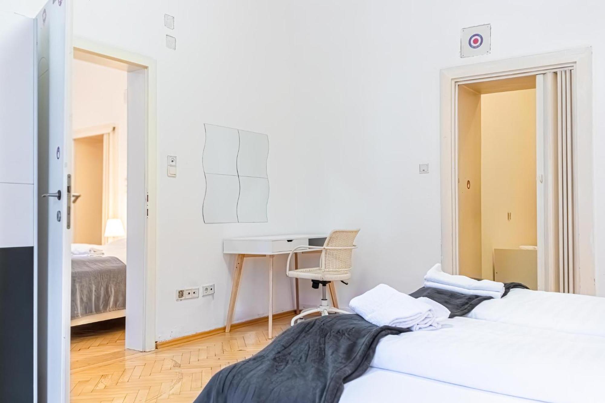 Deluxe 3br Apt. Wiener Stadthalle - Suitable For Longstays Viena