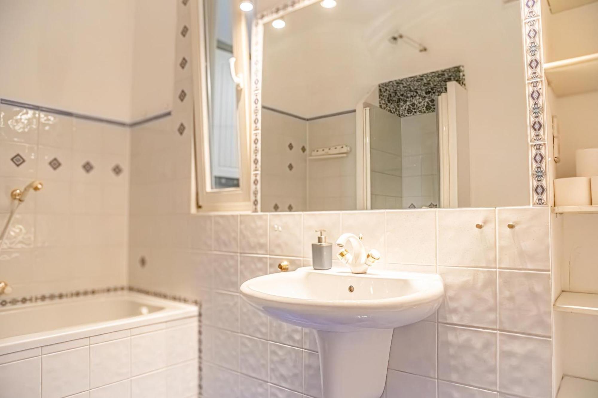 Deluxe 3br Apt. Wiener Stadthalle - Suitable For Longstays Apartamento