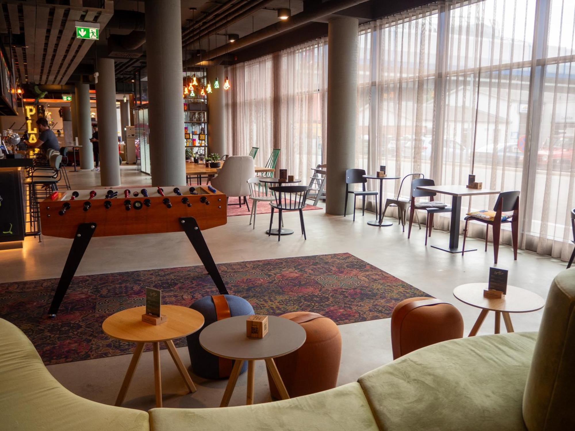 Moxy East *