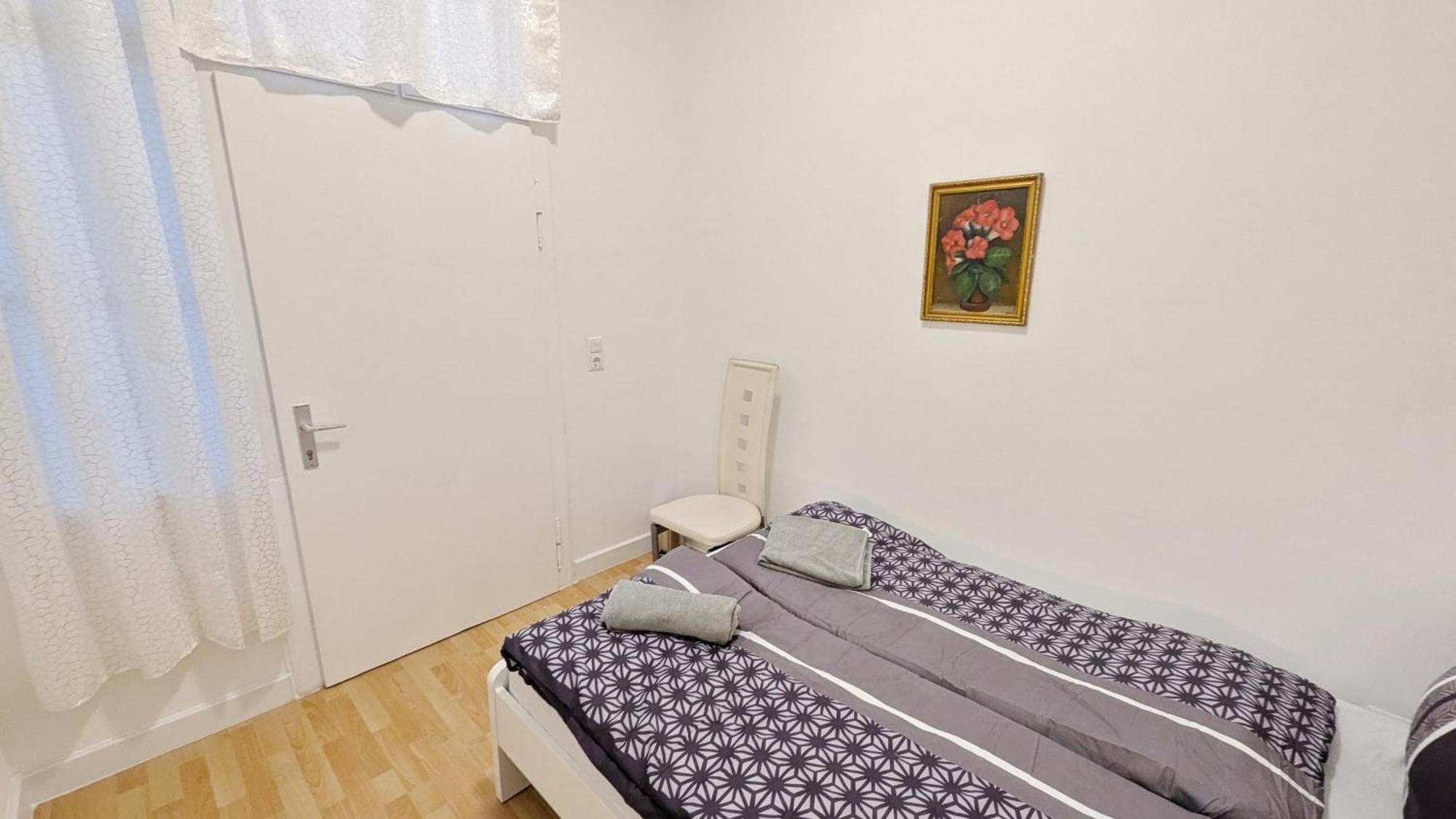 Homestay Cozy In Lugner City Area Vienna