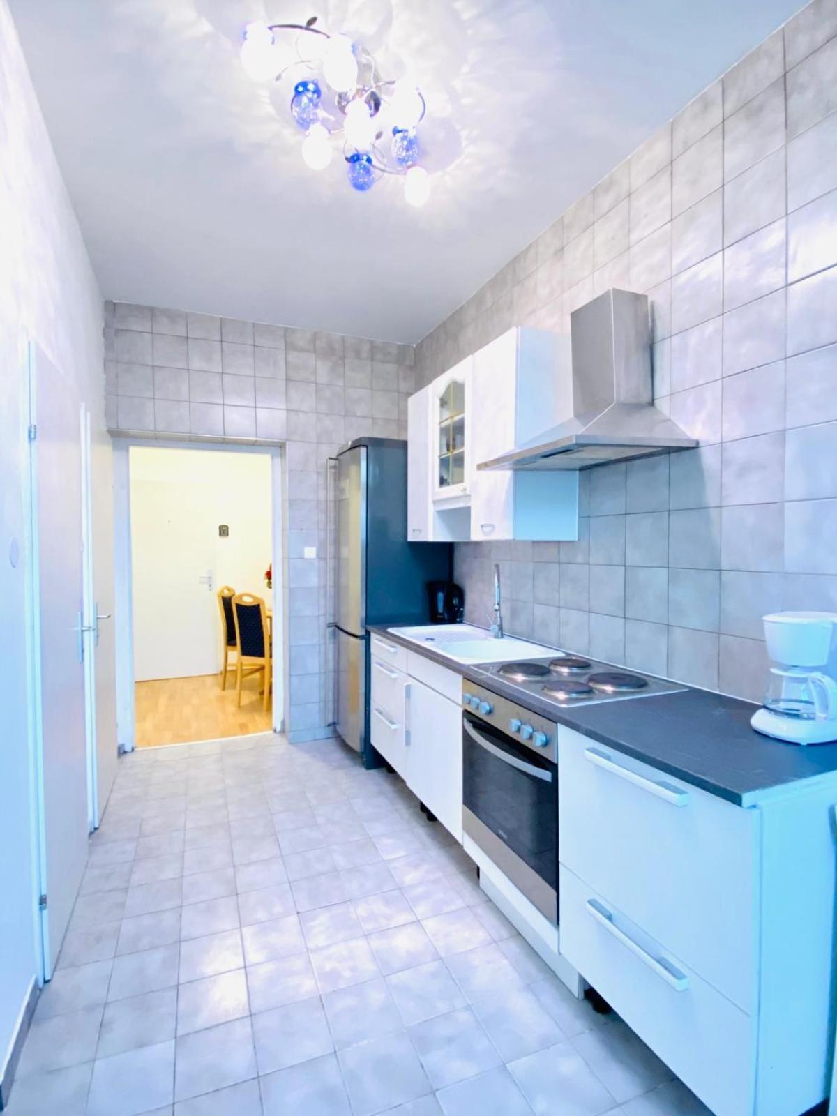 Bright 5br W Great Transport Link