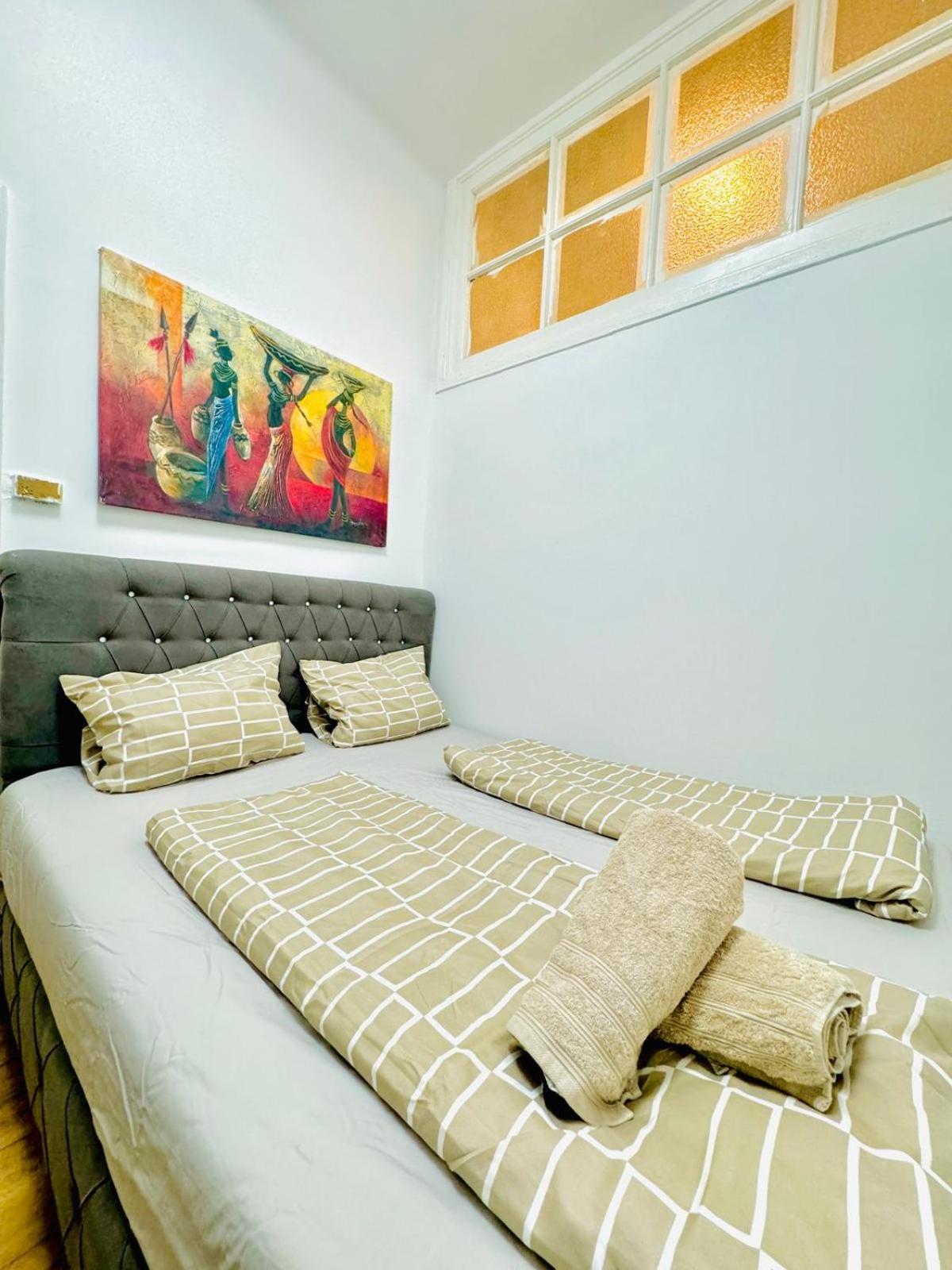 Cozy 9br Shared Apartment, Only 12min Walk To Augarten