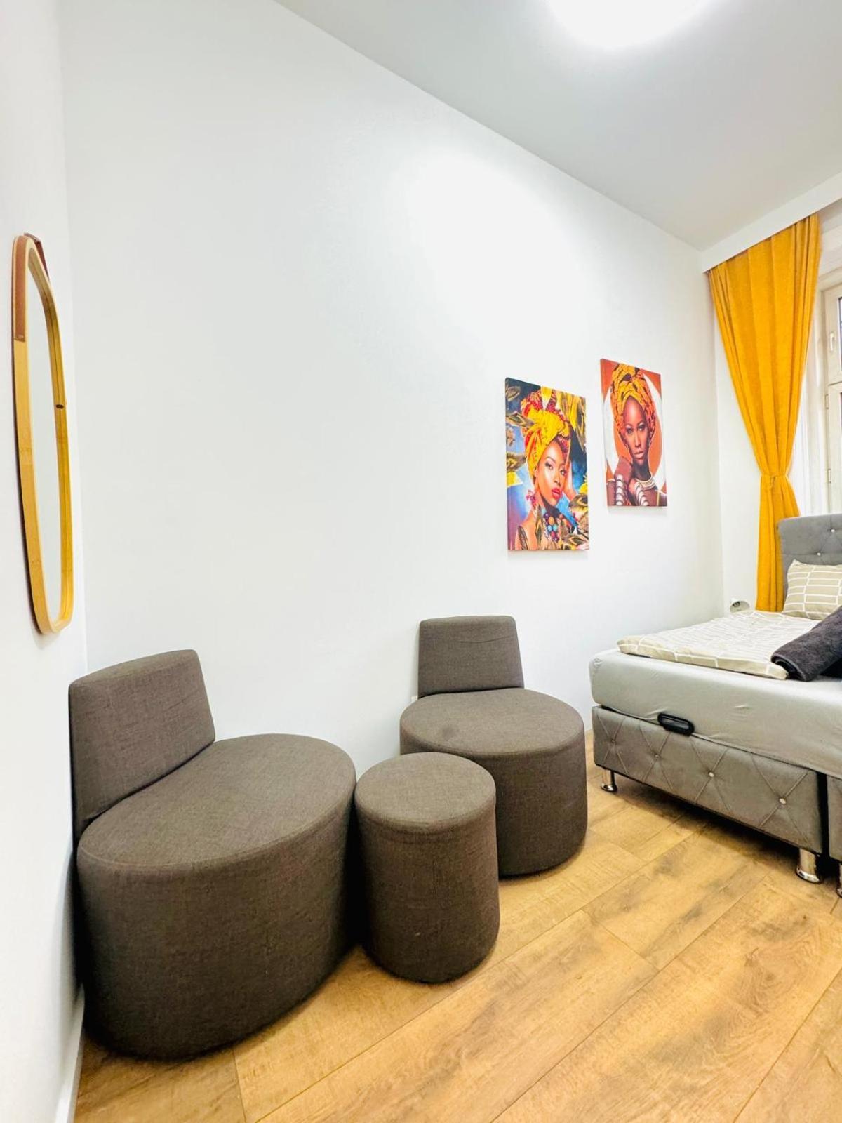 Apartment Cozy 9br Shared Apartment, Only 12min Walk To Augarten *