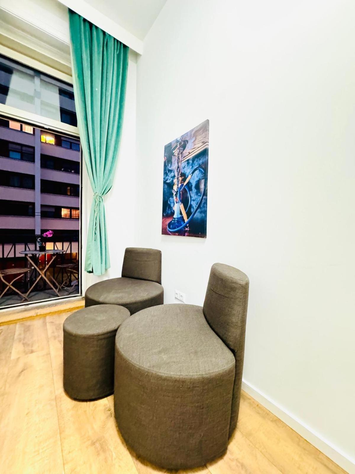 Apartment Cozy 9br Shared Apartment, Only 12min Walk To Augarten Vienna
