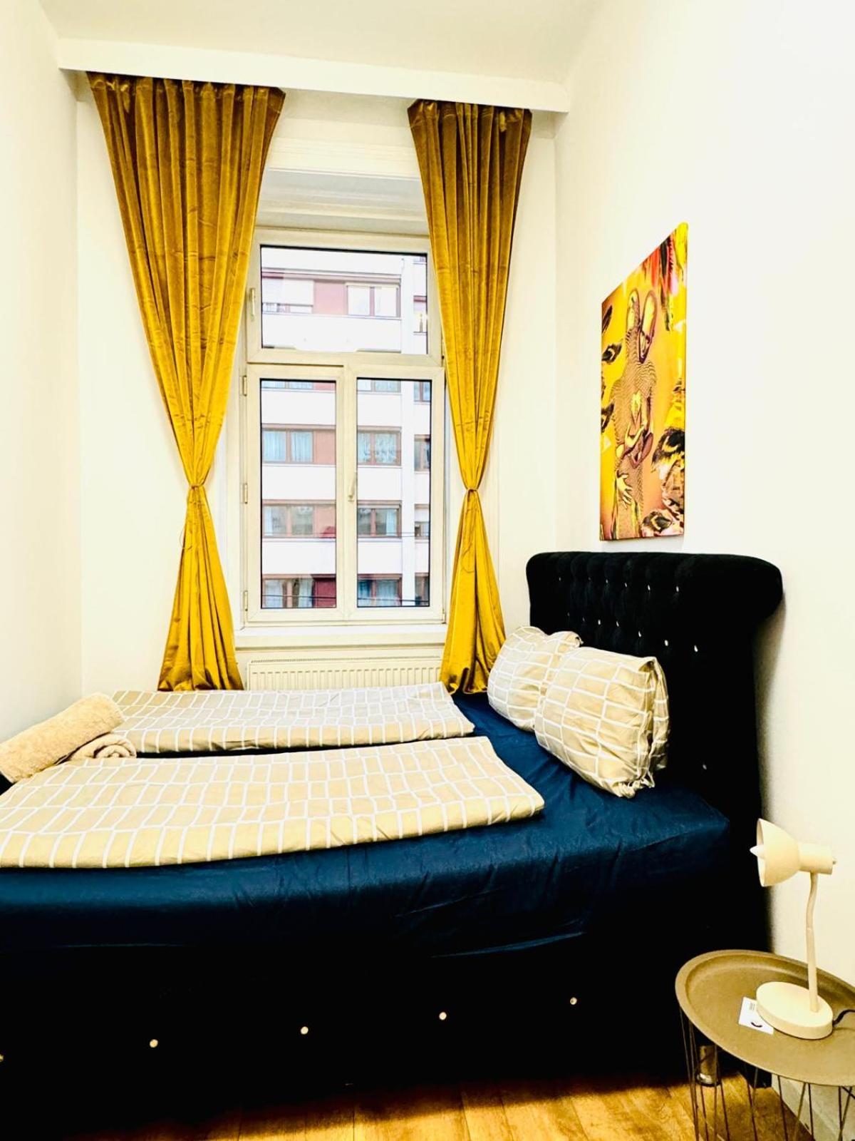 Apartment Cozy 9br Shared Apartment, Only 12min Walk To Augarten *
