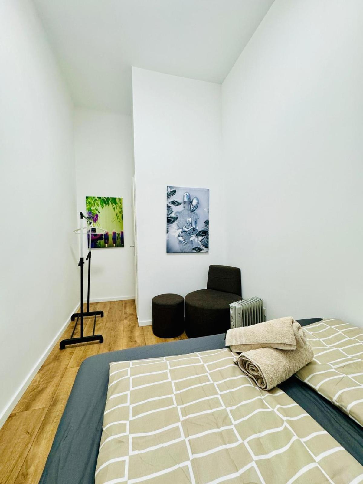 Cozy 9br Shared Apartment, Only 12min Walk To Augarten * Vienna