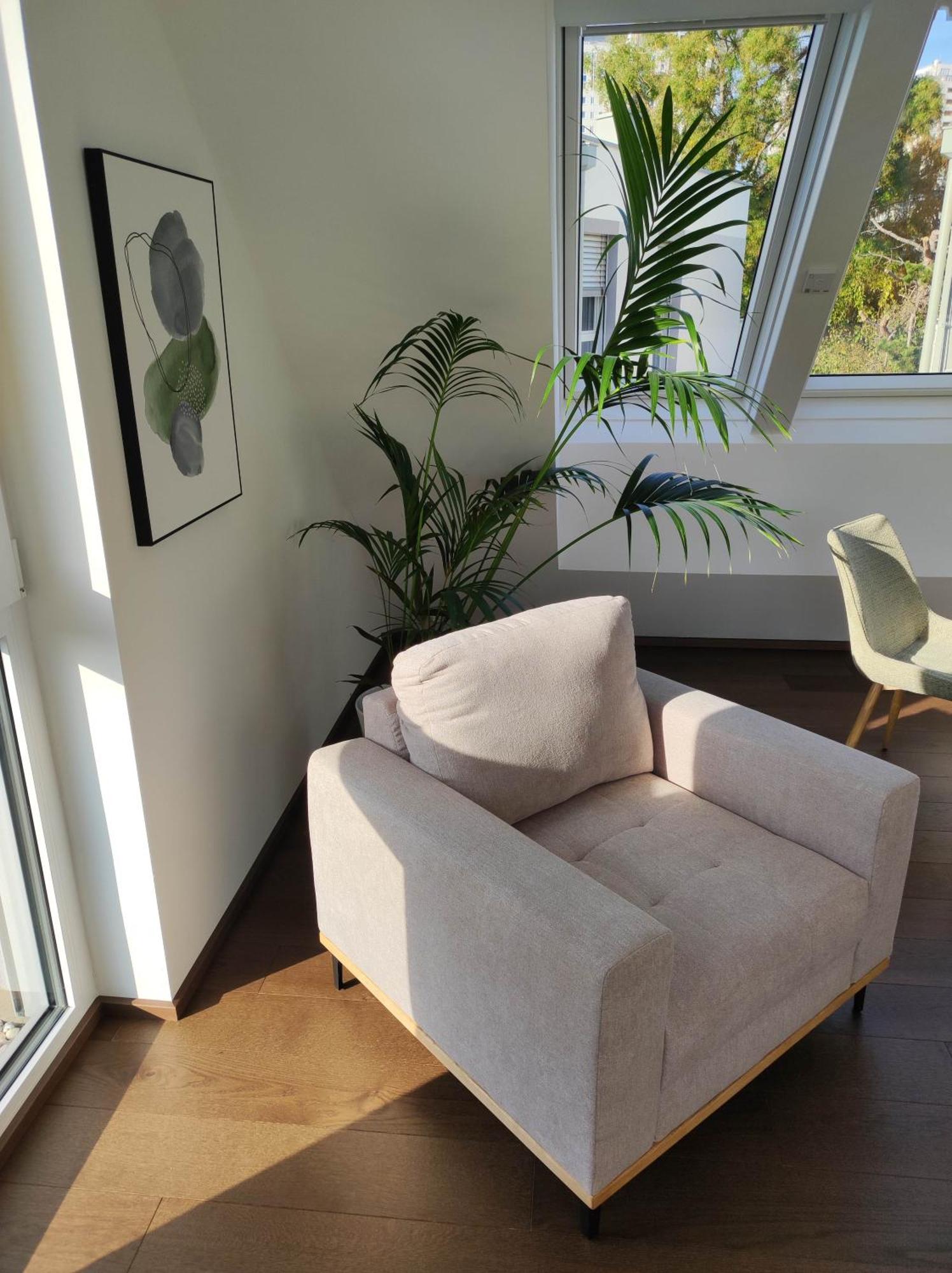 Apartment Luxus Penthouse Gegenueber International Centre Und Kaiserwasser
