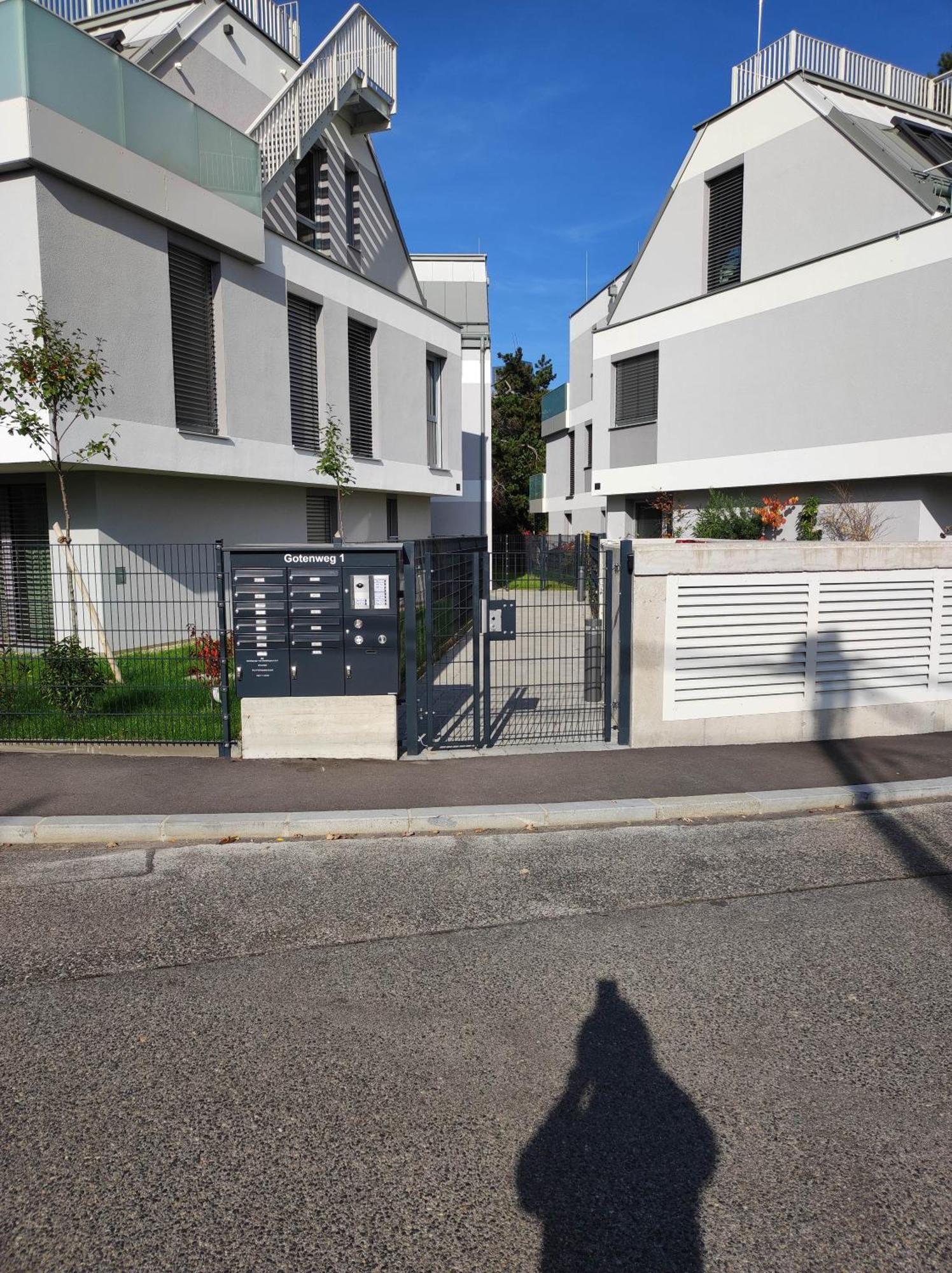 Luxus Penthouse Gegenueber International Centre Und Kaiserwasser Apartment *