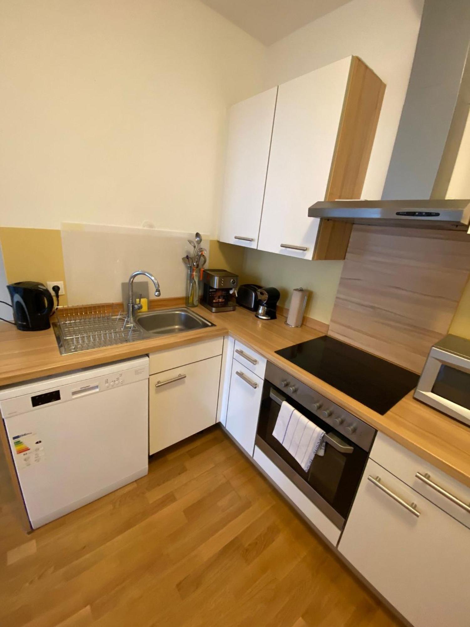 Floridsdorfer - Free Highspeed-internet Apartment *
