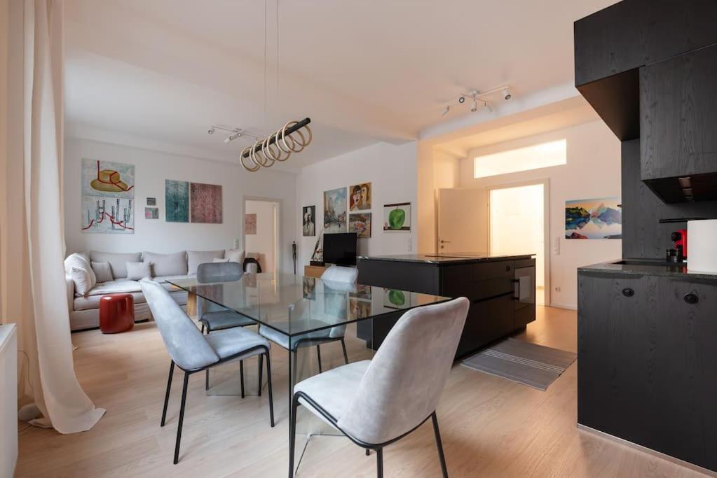 Apartment Palais Herzog - Residieren Im Herzen Von *