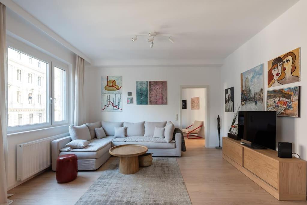 Apartment Palais Herzog - Residieren Im Herzen Von *