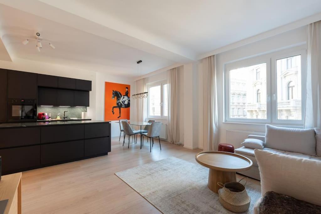 Apartment Palais Herzog - Residieren Im Herzen Von