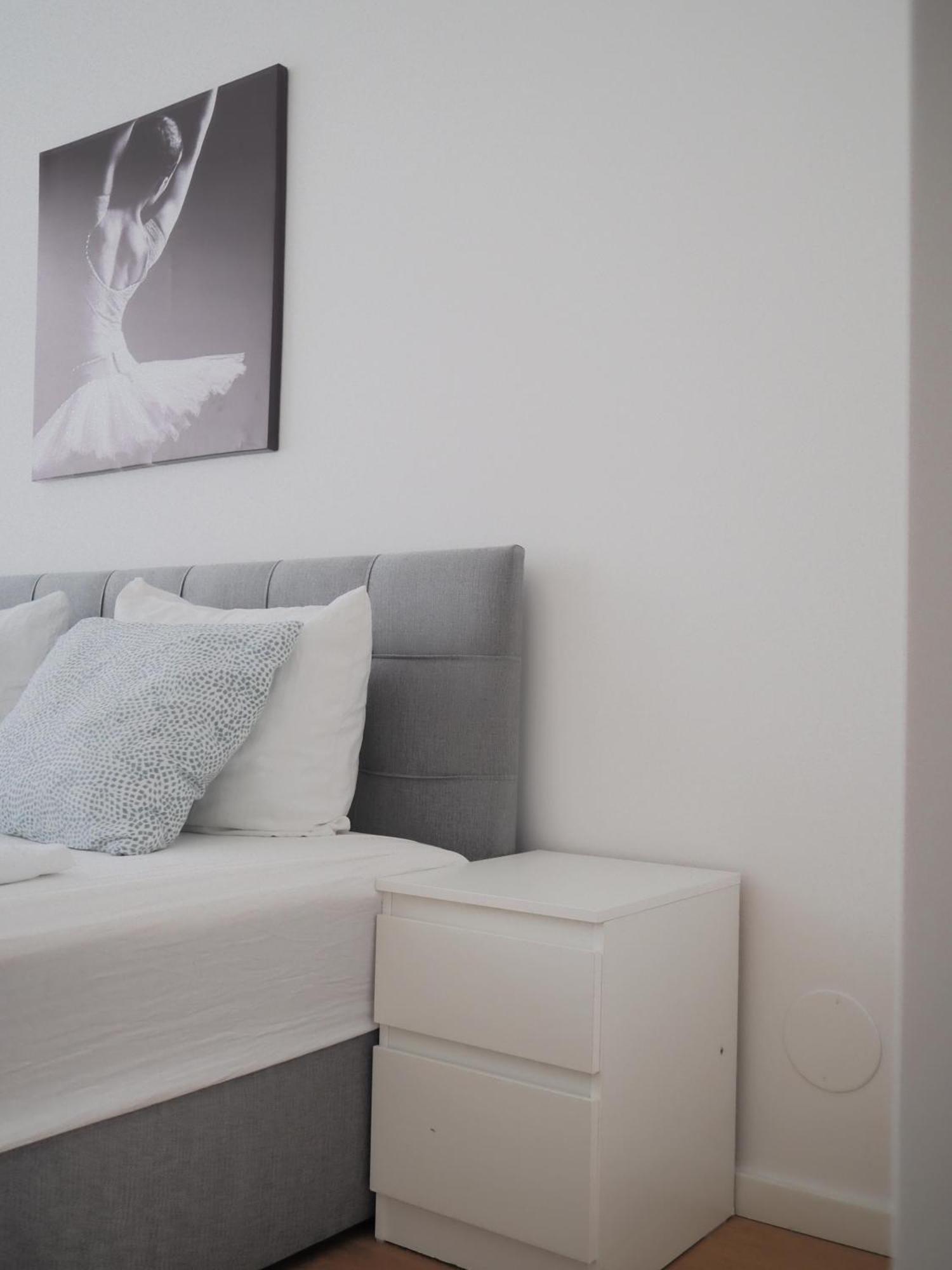 Apartment Sweet -