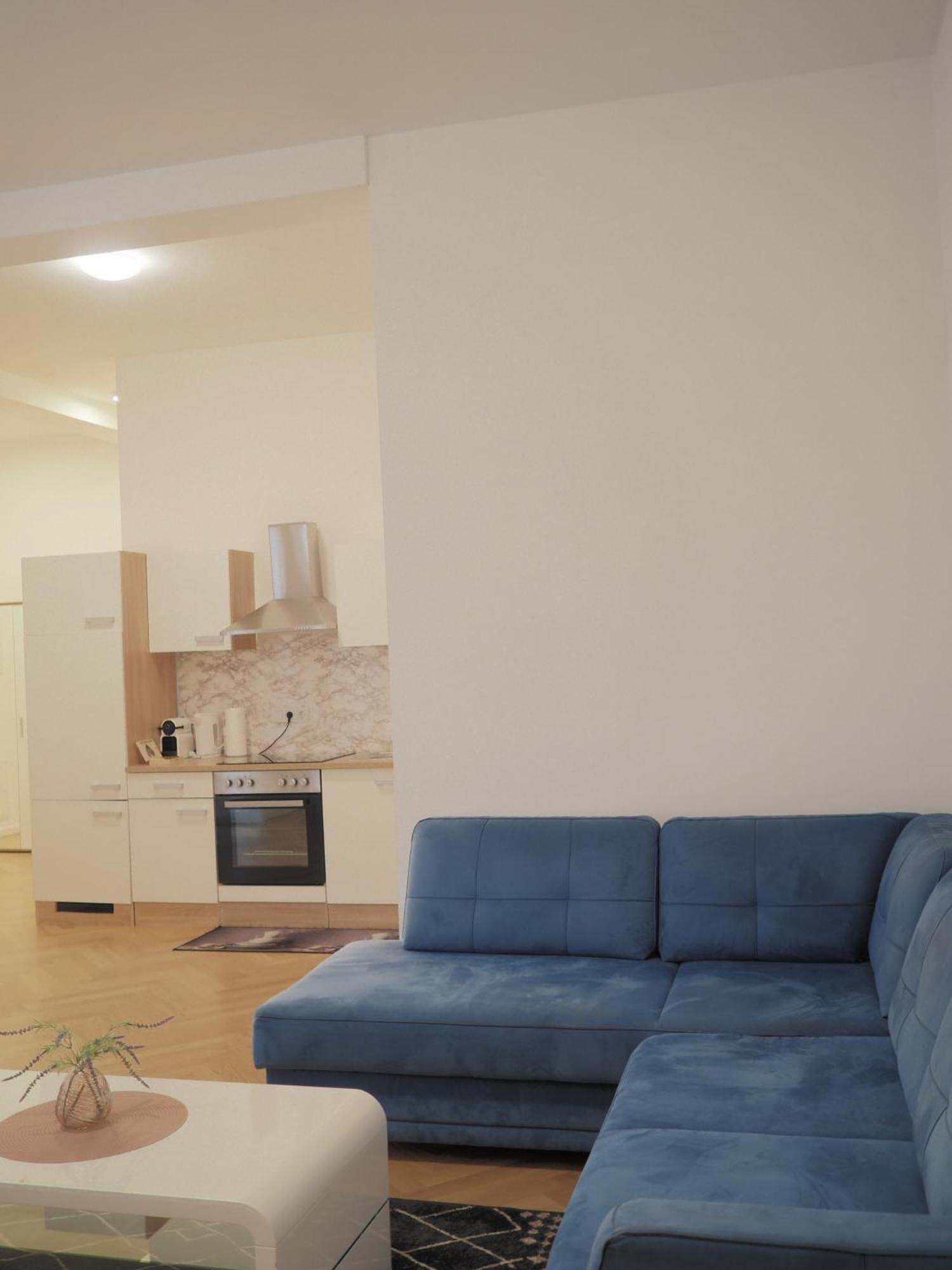 Apartment Sweet -