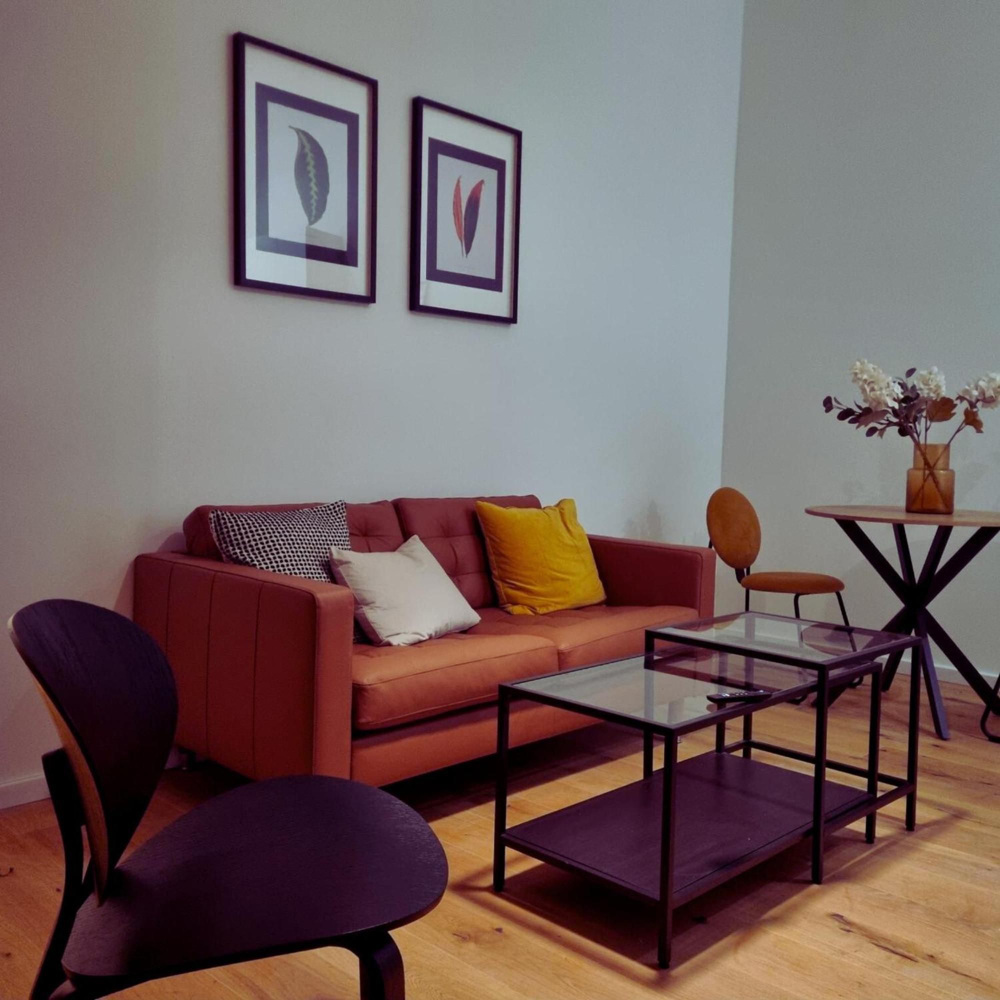 Apartment West Center *