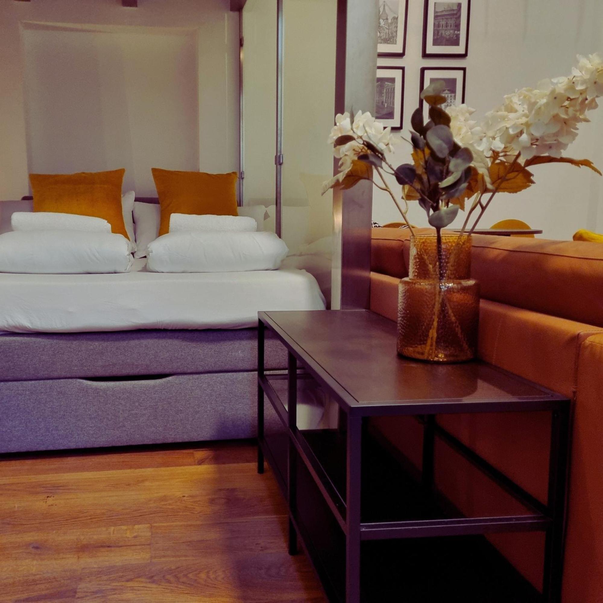 Apartment West Center *