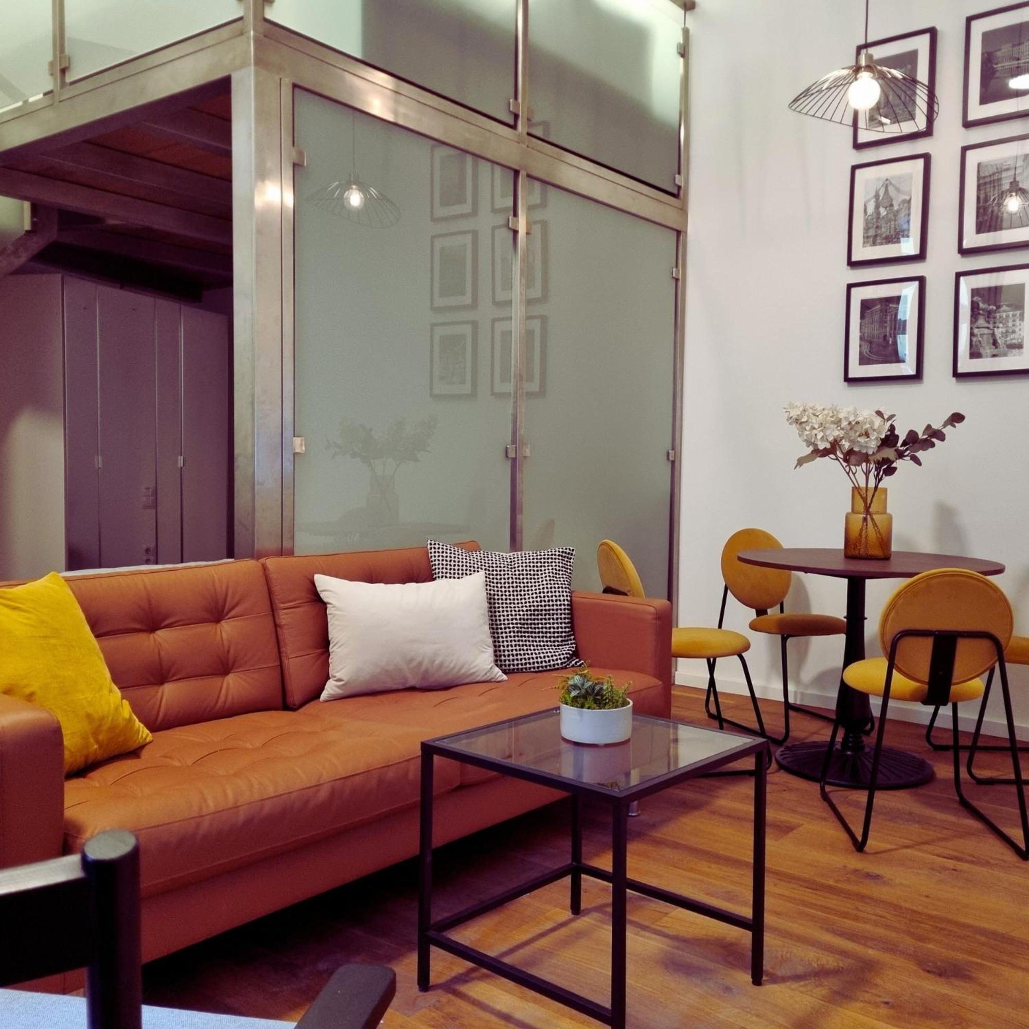 West Center Apartment