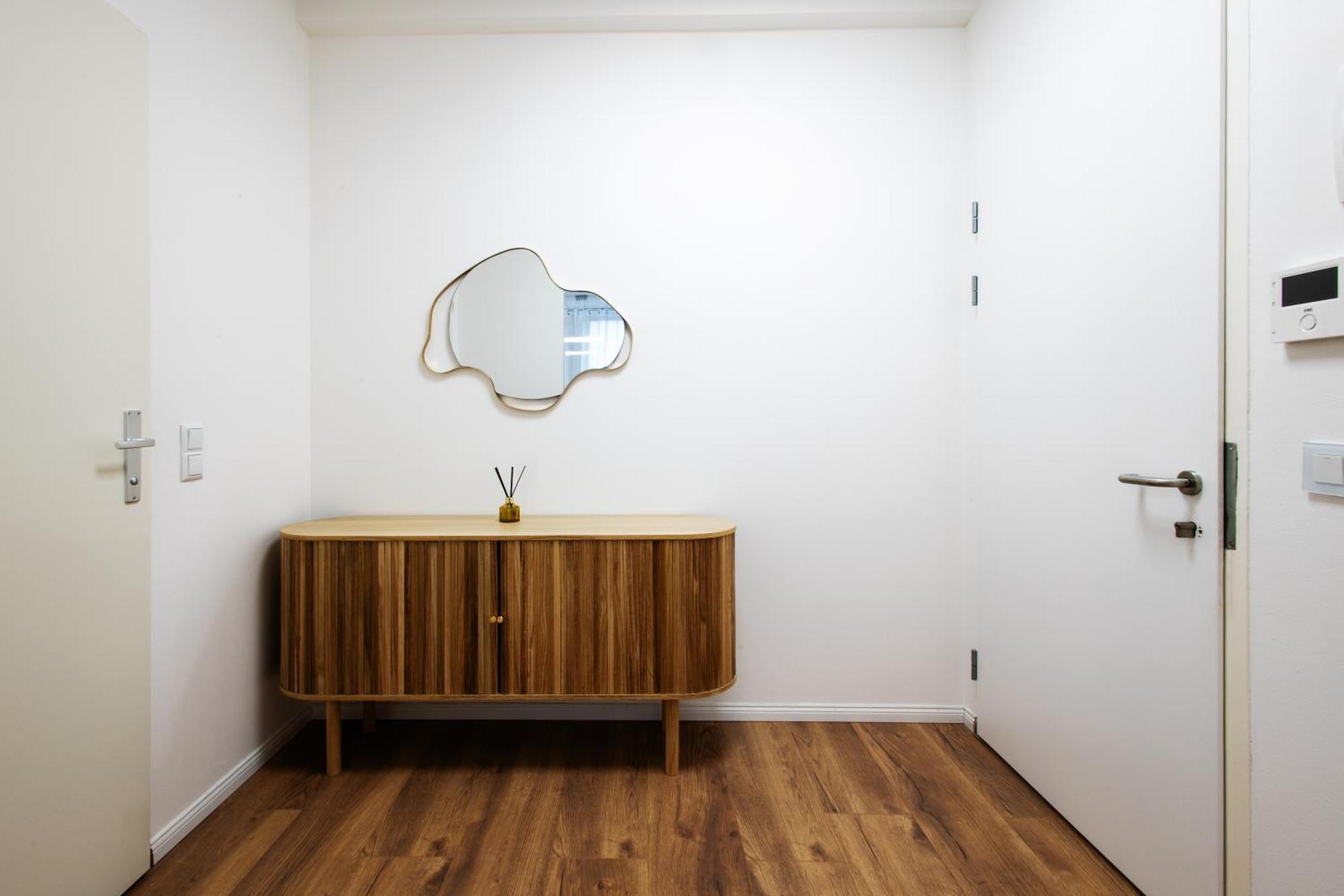 Apartment 4 You- Familyroom