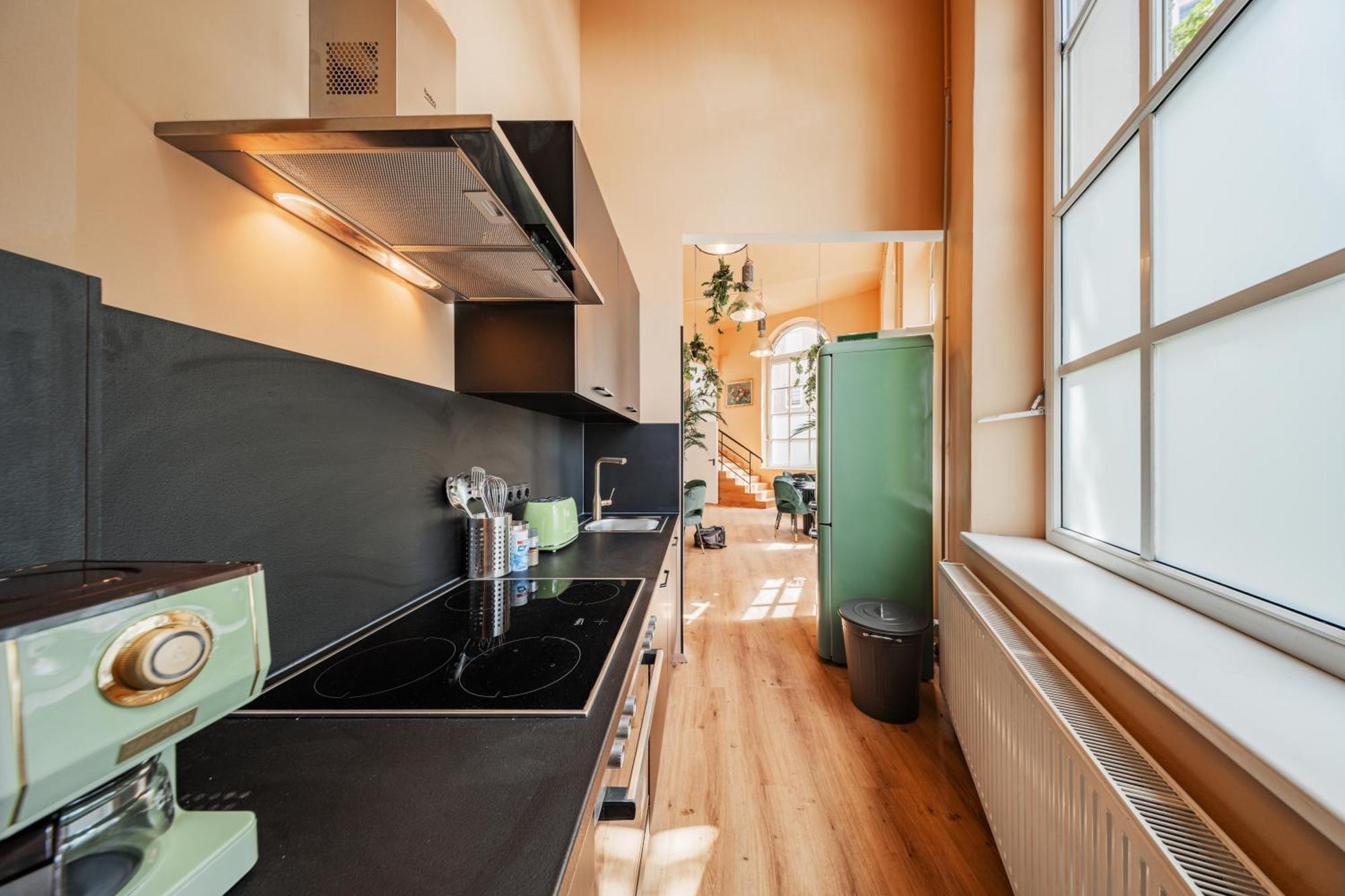 Green Apartments Hostel