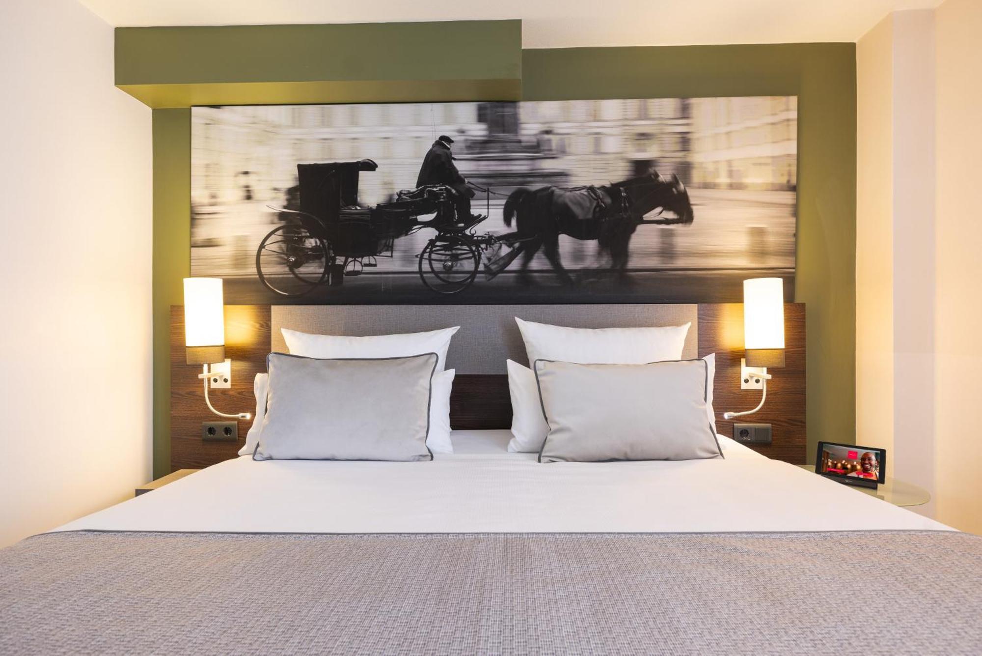 Leonardo Westbahnhof 4* Vienna
