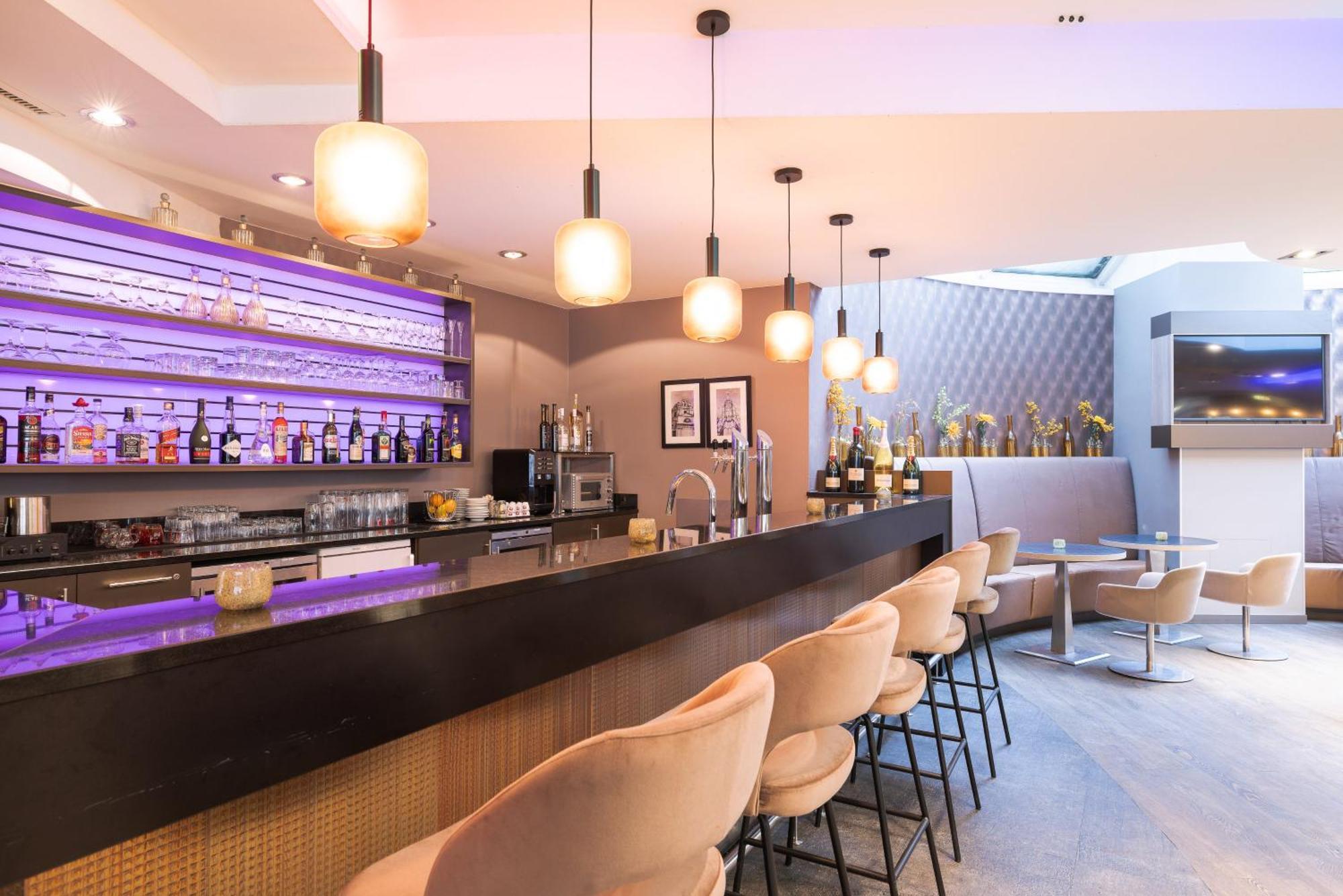 Leonardo Westbahnhof Hotel 4*