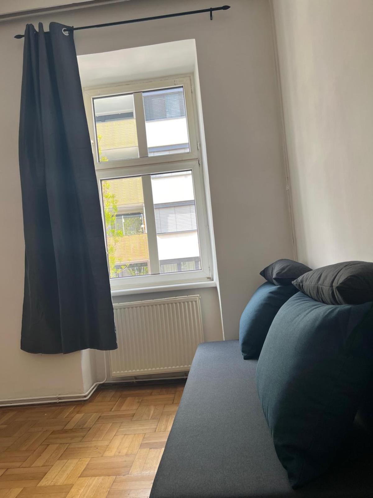 Apartamento 1br For 5p Location Viena