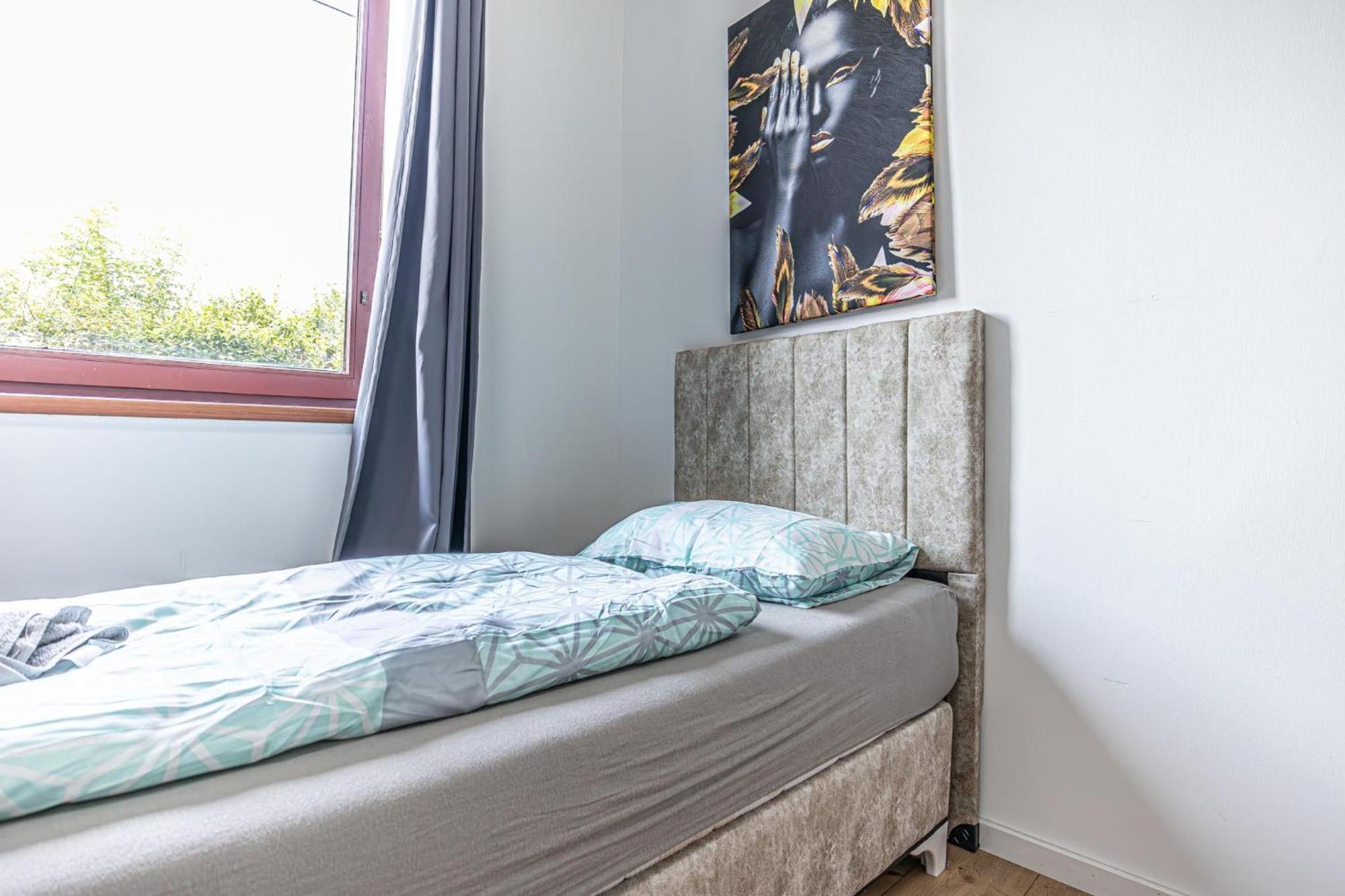 Comfy In Shared With Terrace And Garden Hostel