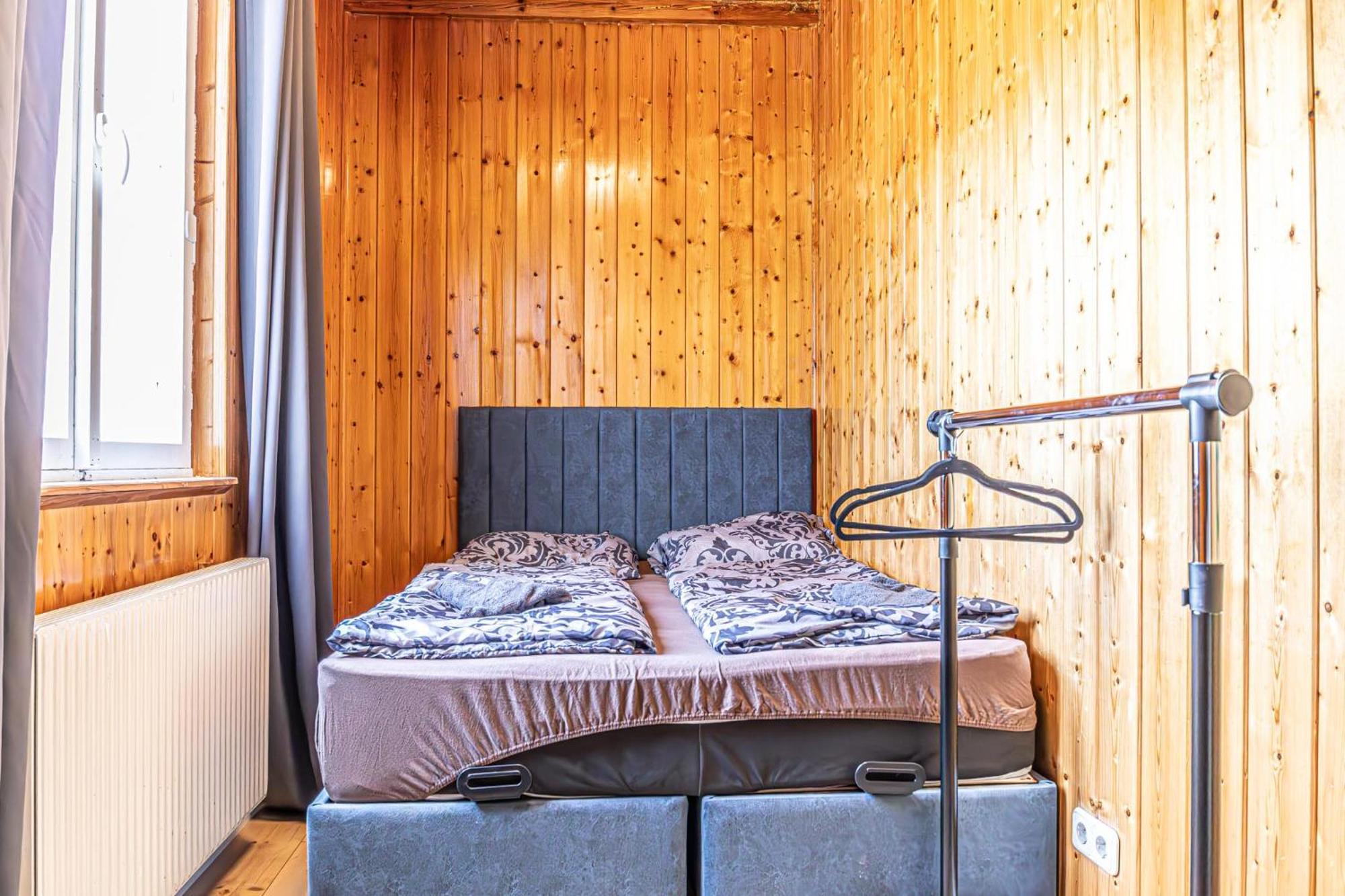 Comfy In Shared With Terrace And Garden Hostel Wien