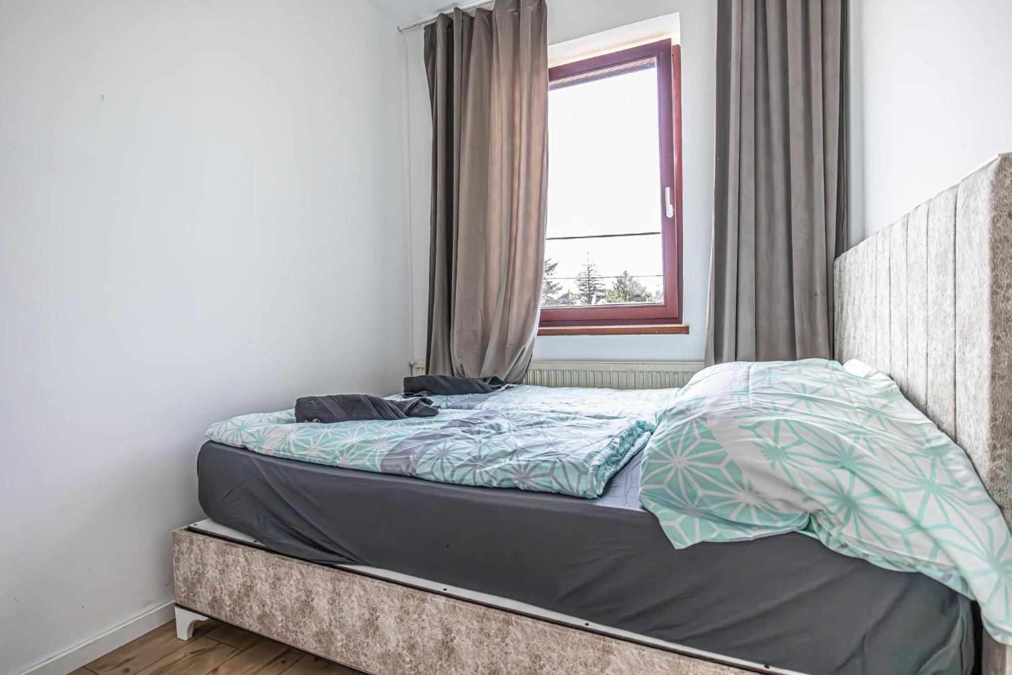 Hostel Comfy In Shared With Terrace And Garden *