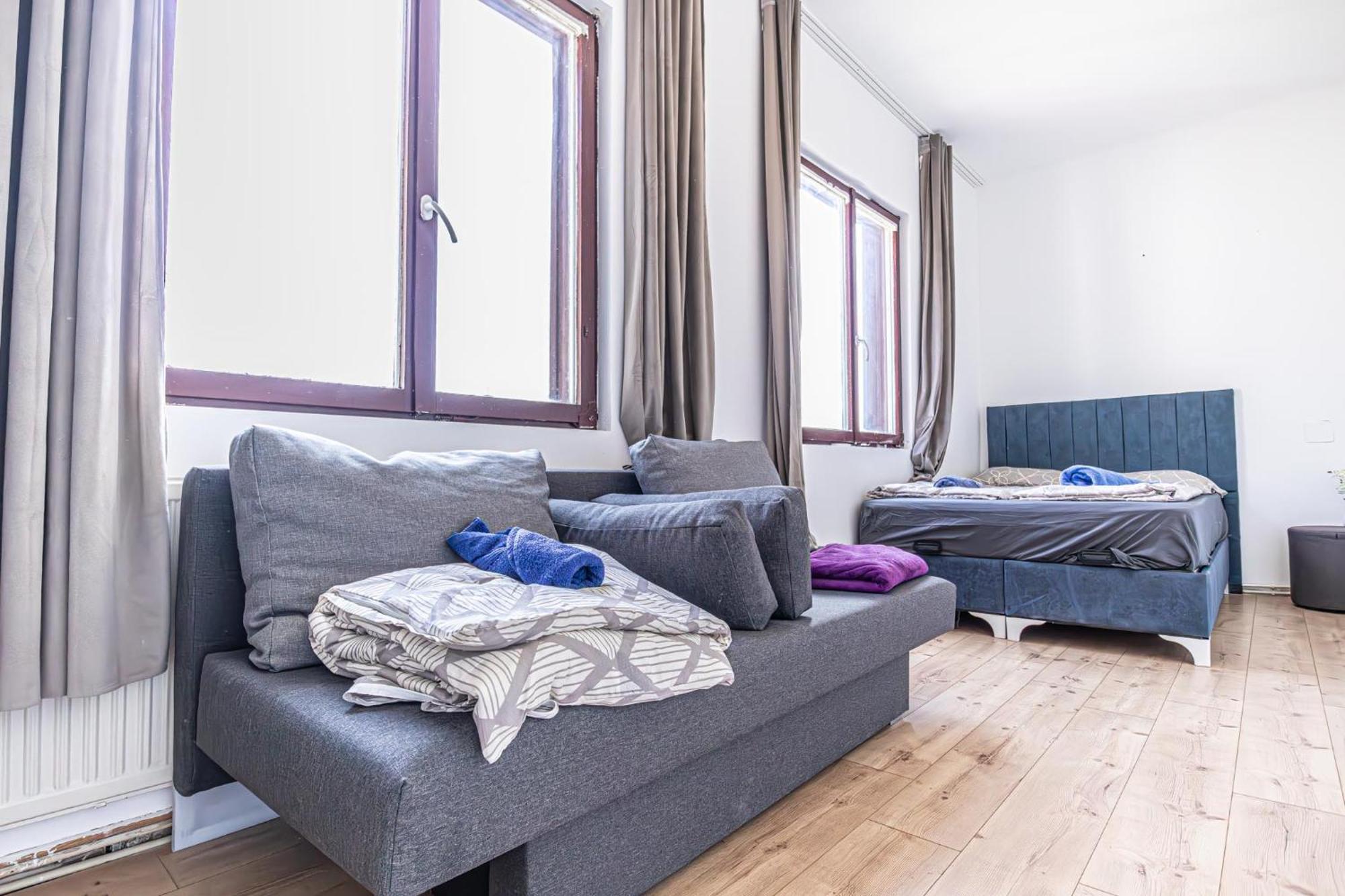 Comfy In Shared With Terrace And Garden Hostel Wien