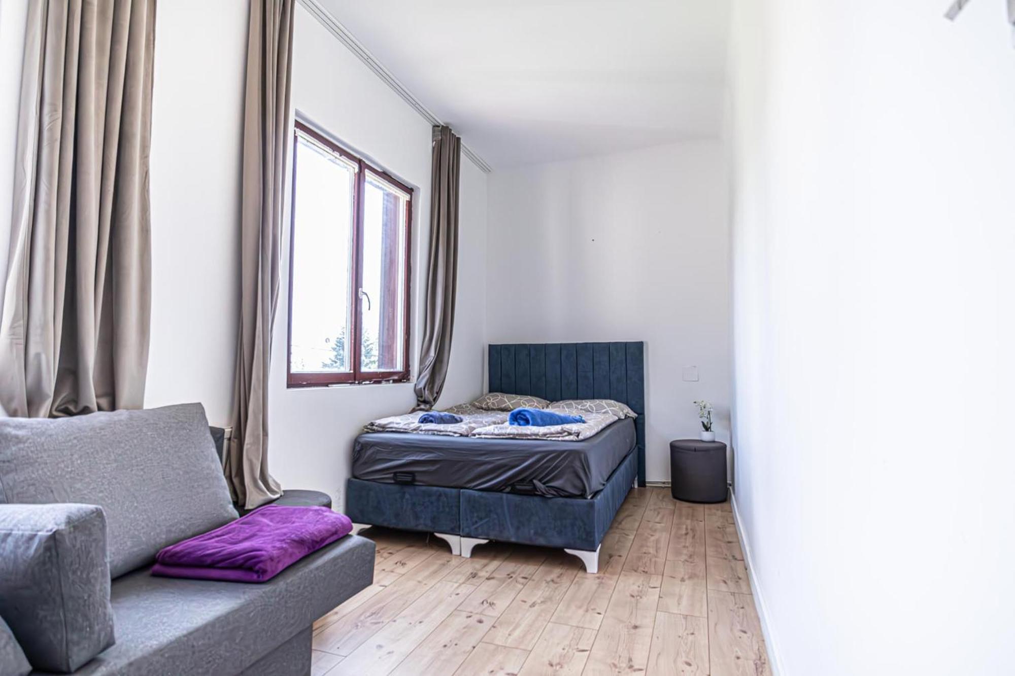 Comfy In Shared With Terrace And Garden Wien