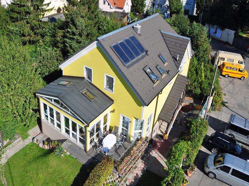 Apartment Ajo - Alte Donau Garden Flat - Self-check-in Vienna