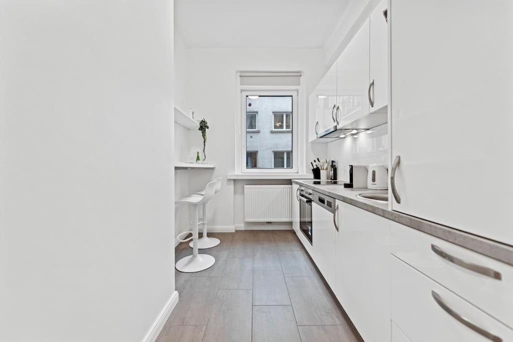 Comfortable 2 Bedroom *