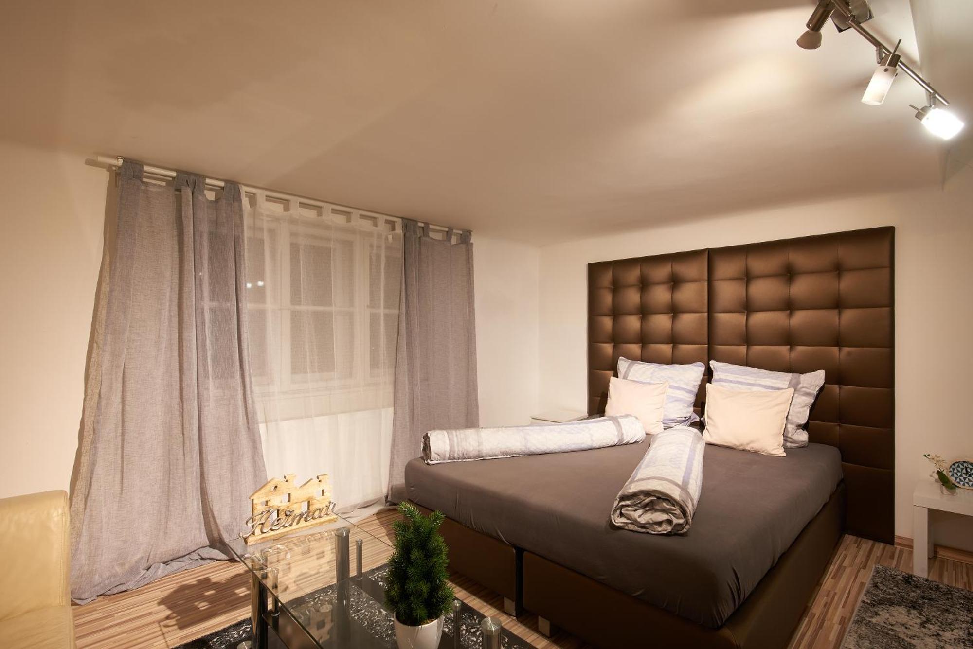 Schoenbrunn Palace Loft With Free Parking 24h Check-in Apartment *