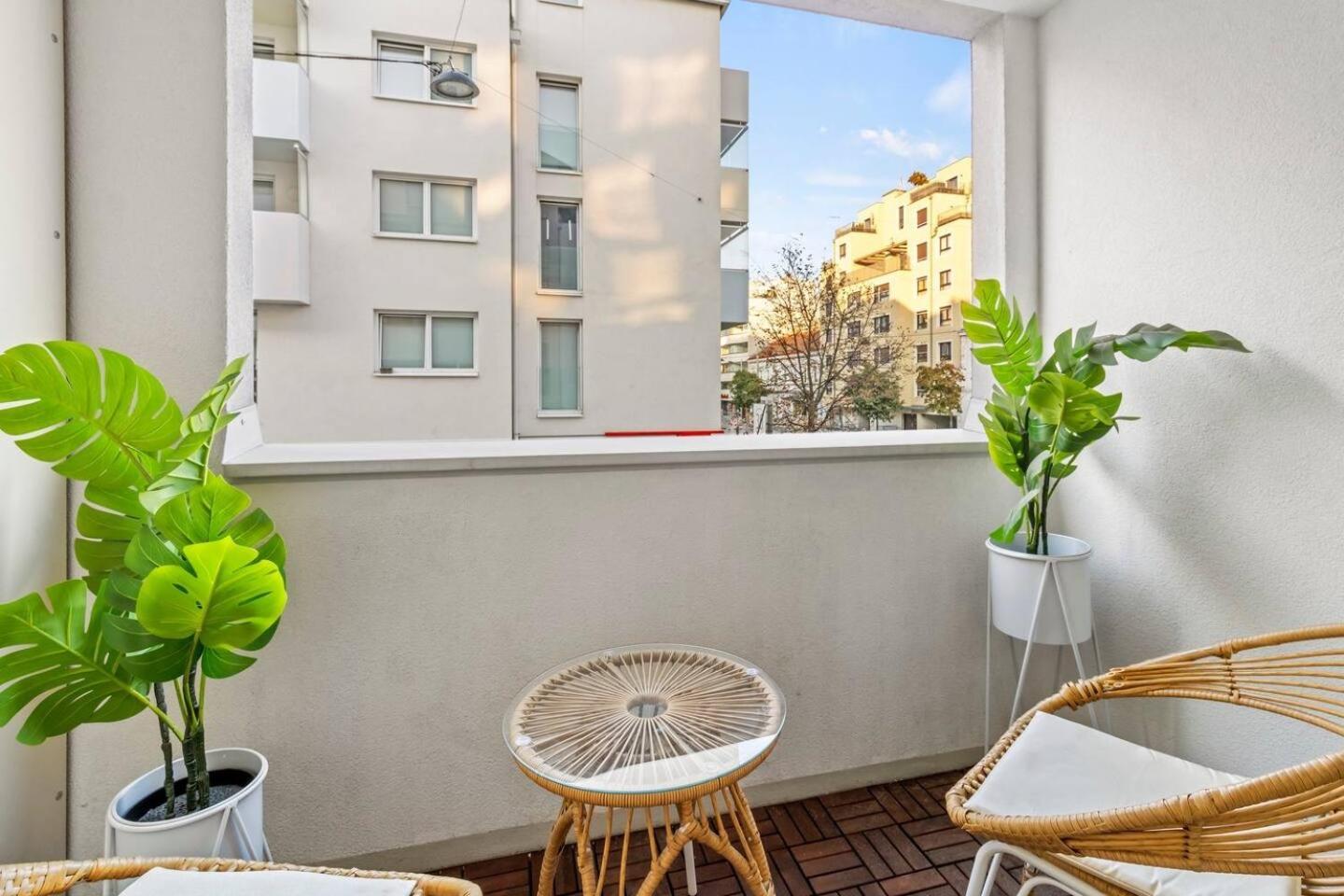 Balkon I Parkplatz I 5 Minuten Zum Einkaufszentrum I Schnelles Wlan Apartment