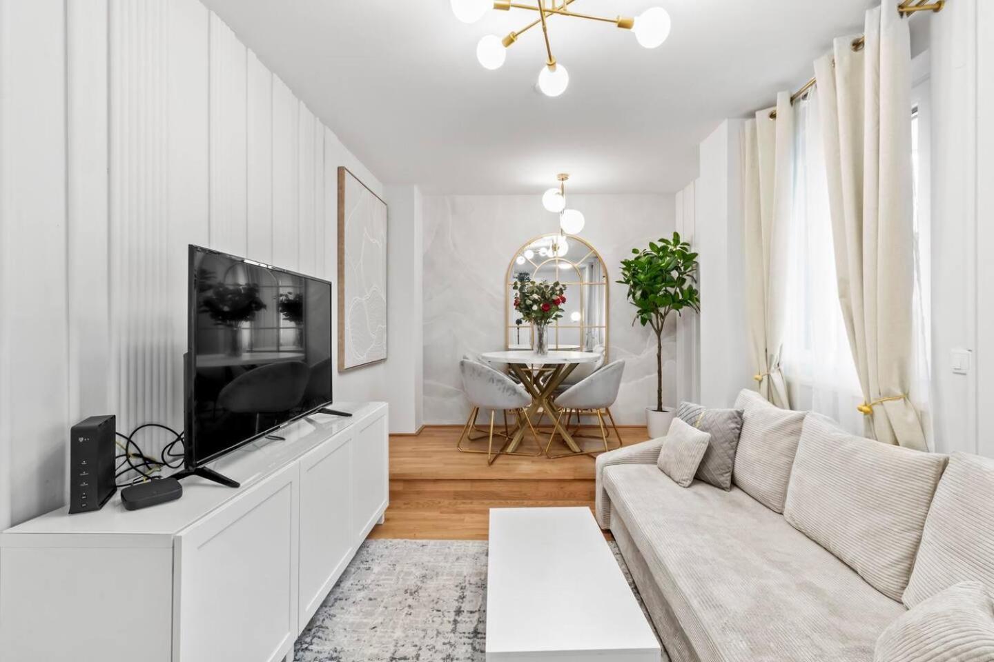 Balkon I Parkplatz I 5 Minuten Zum Einkaufszentrum I Schnelles Wlan Apartment Vienna
