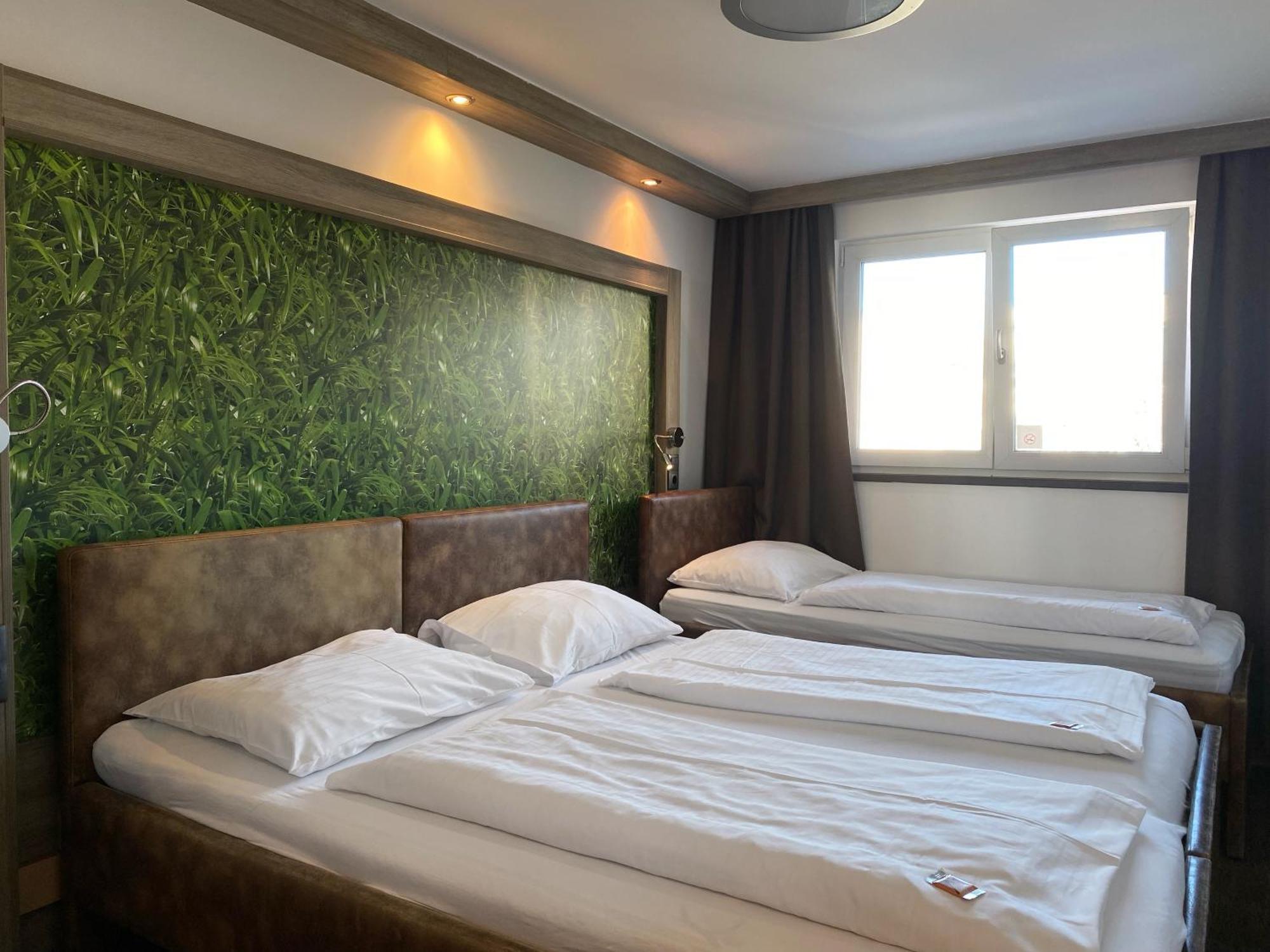 Design & Budget Schoenbrunn Hotel Vienna