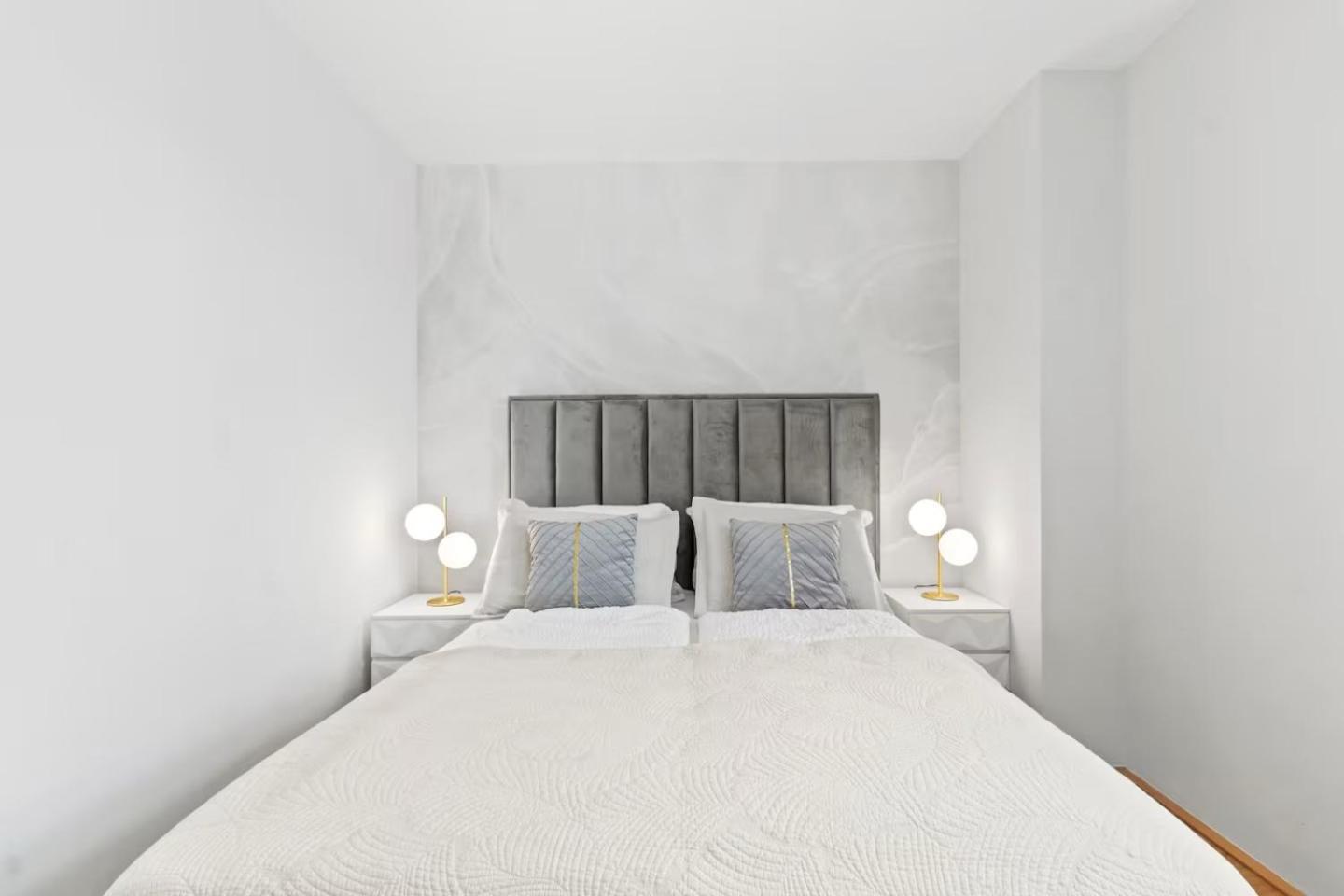 Balkon I Parkplatz I 5 Minuten Zum Einkaufszentrum I Schnelles Wlan Apartment Vienna
