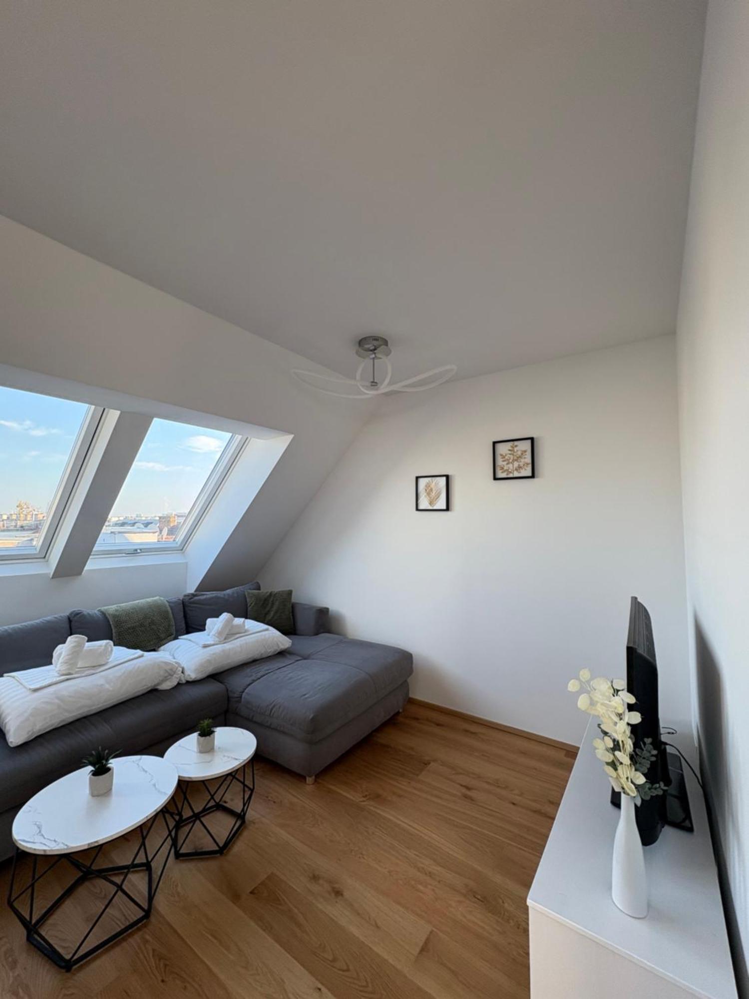 Feelhome-terrasse-4 Gaeste-wifi Vienna
