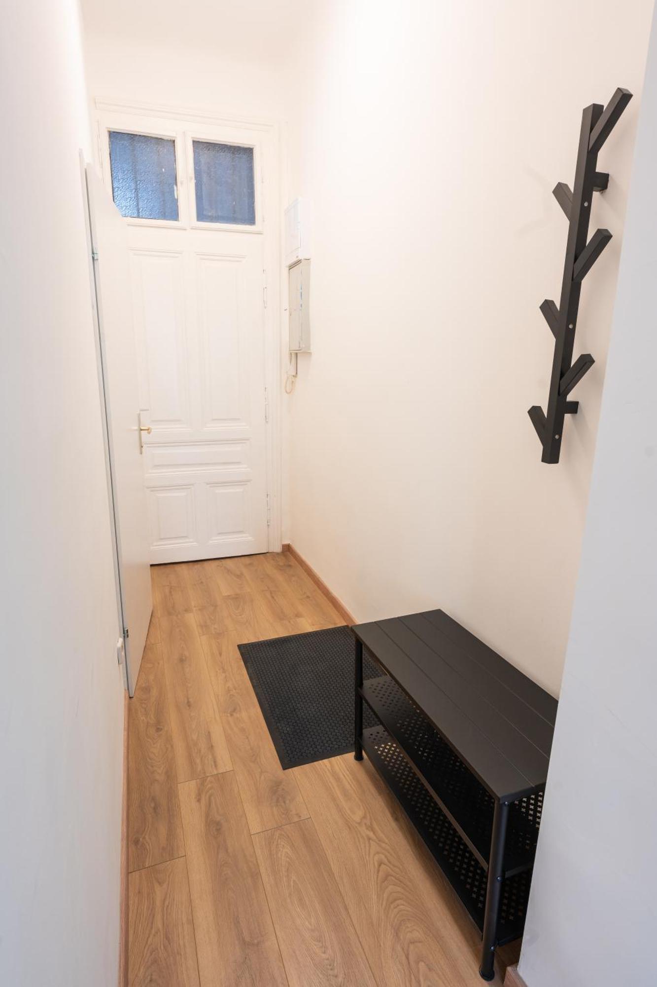 Apartamento 1110 *