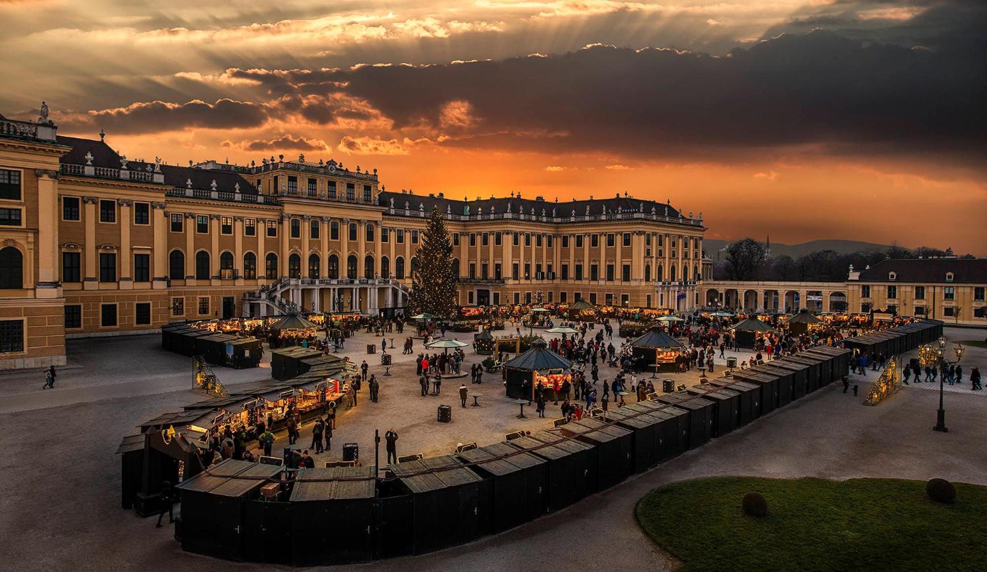 Family&friends Schoenbrunn Wien